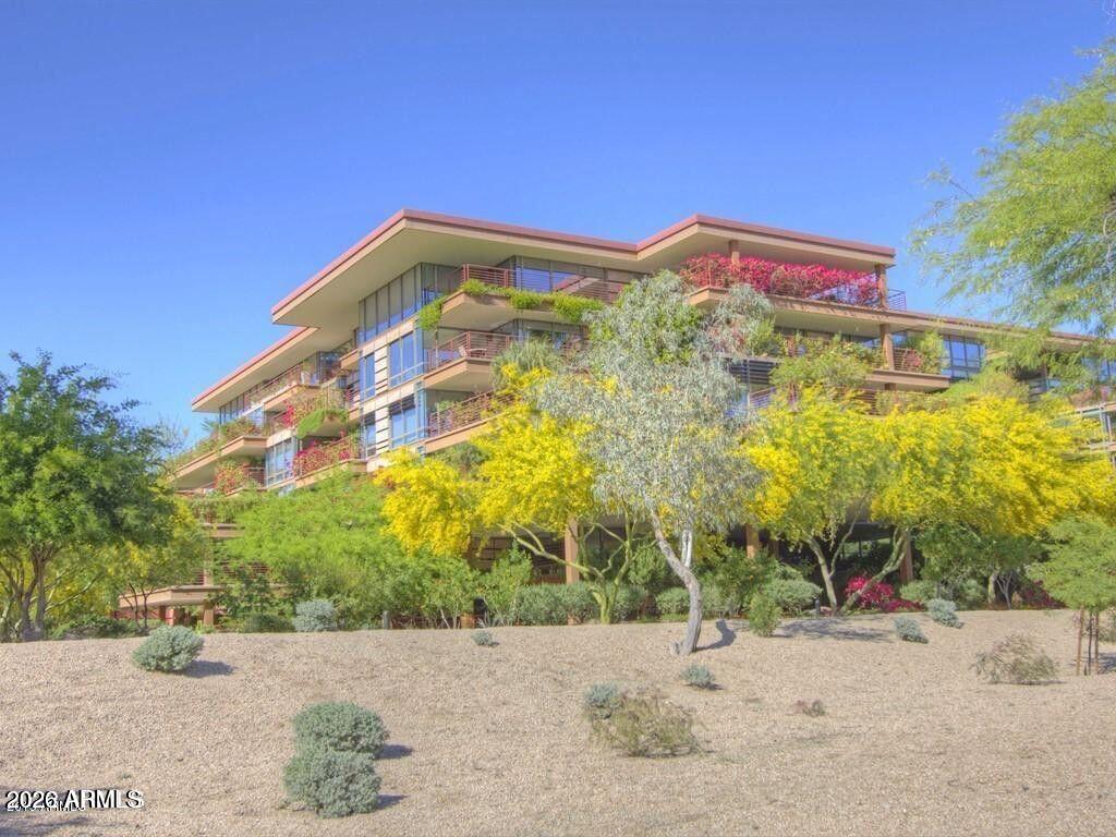 7117 E Rancho Vista Drive 5001