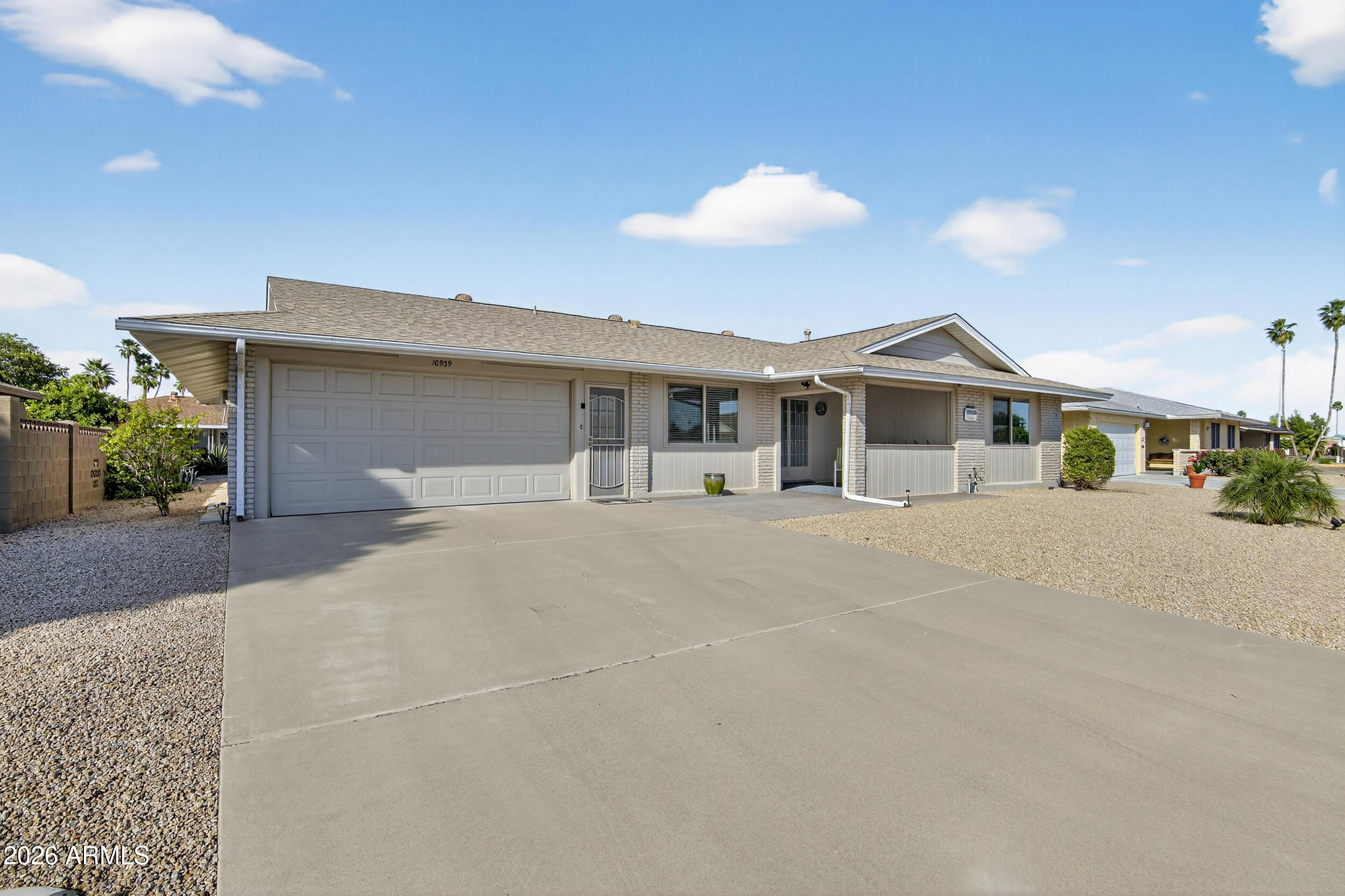 10939 W ROUNDELAY Circle