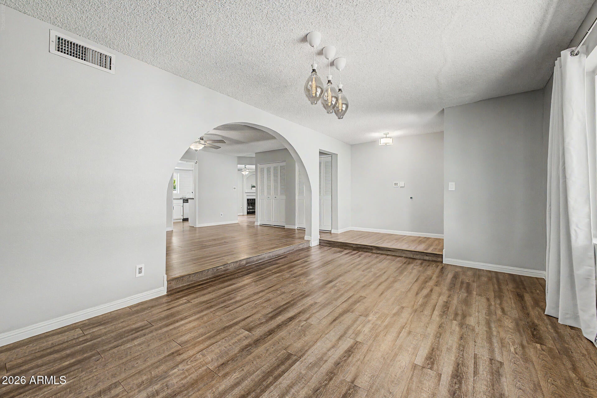 1243 W LOS LAGOS VISTA Avenue