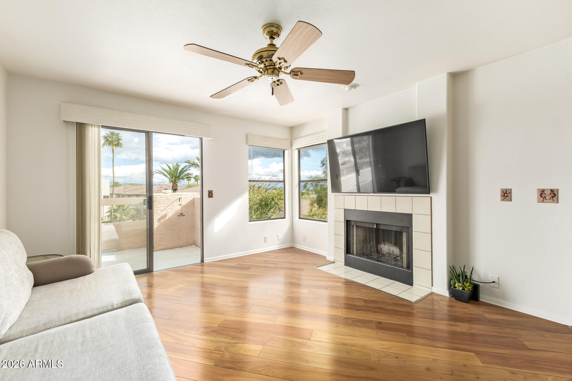 14645 N FOUNTAIN HILLS Boulevard 220