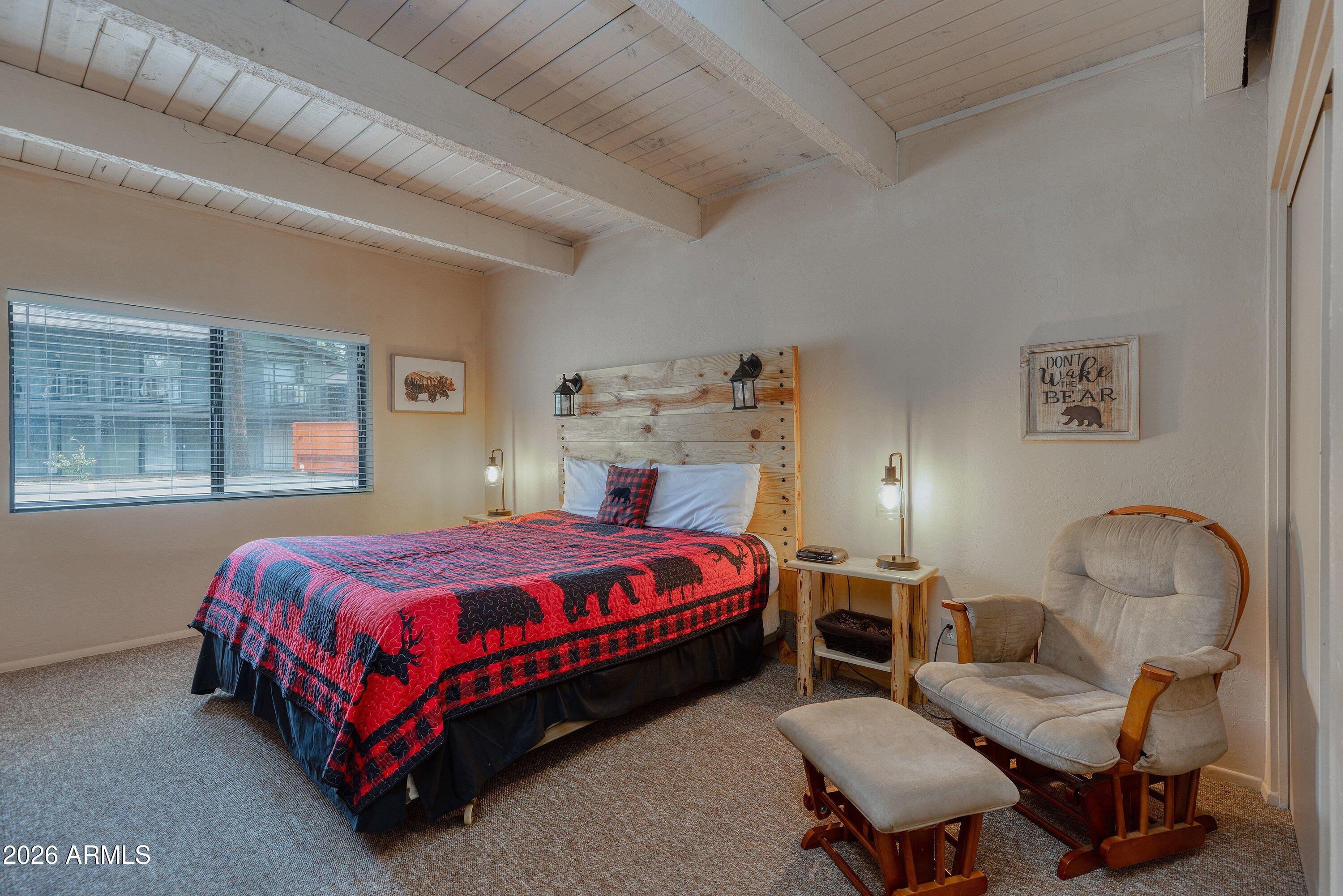 PINETOP LAKES COUNTRY CLUB SPORTS VILLAGE UNIT 2 - Residential