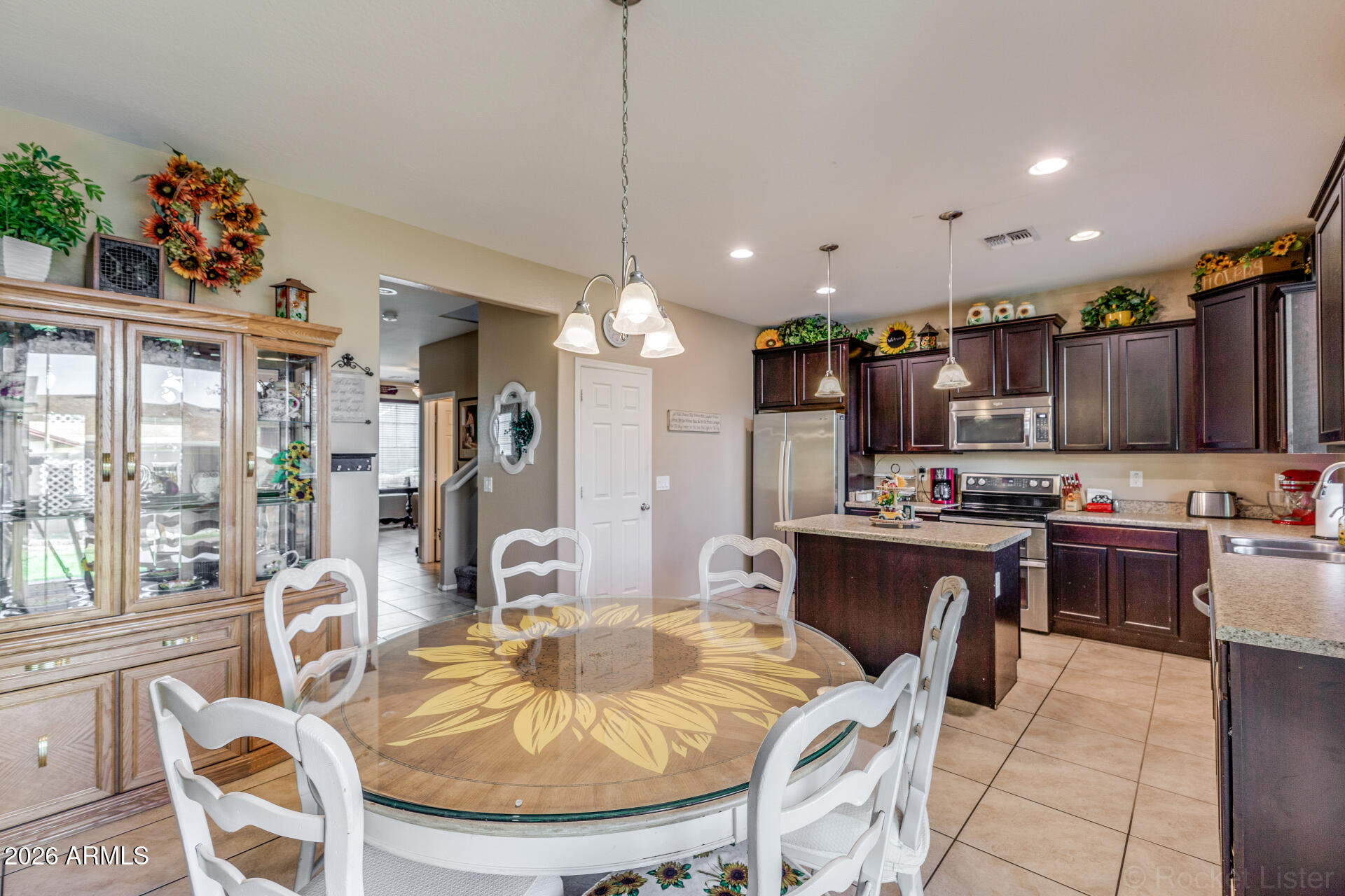 4730 W GELDING Drive