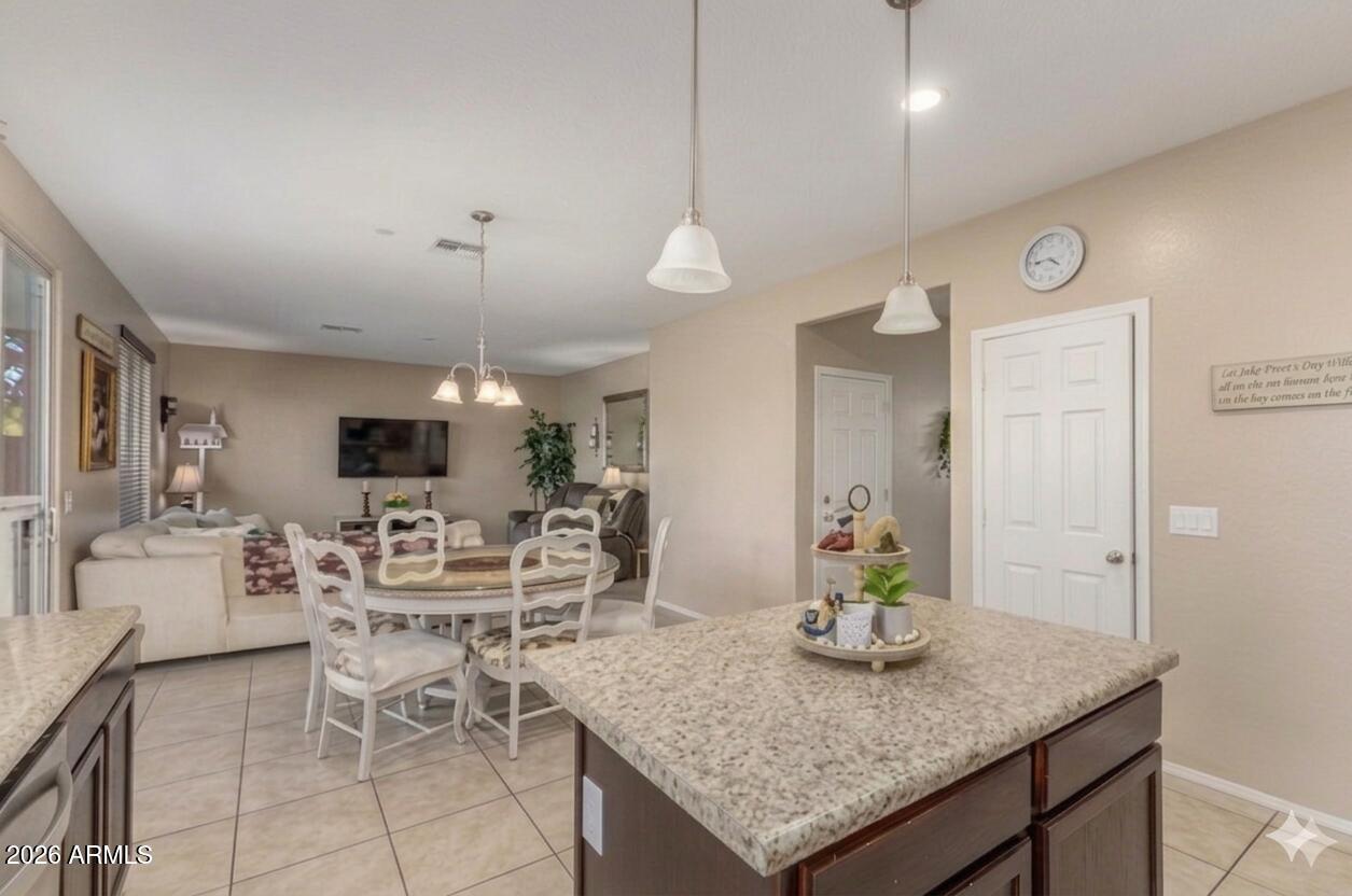 4730 W GELDING Drive