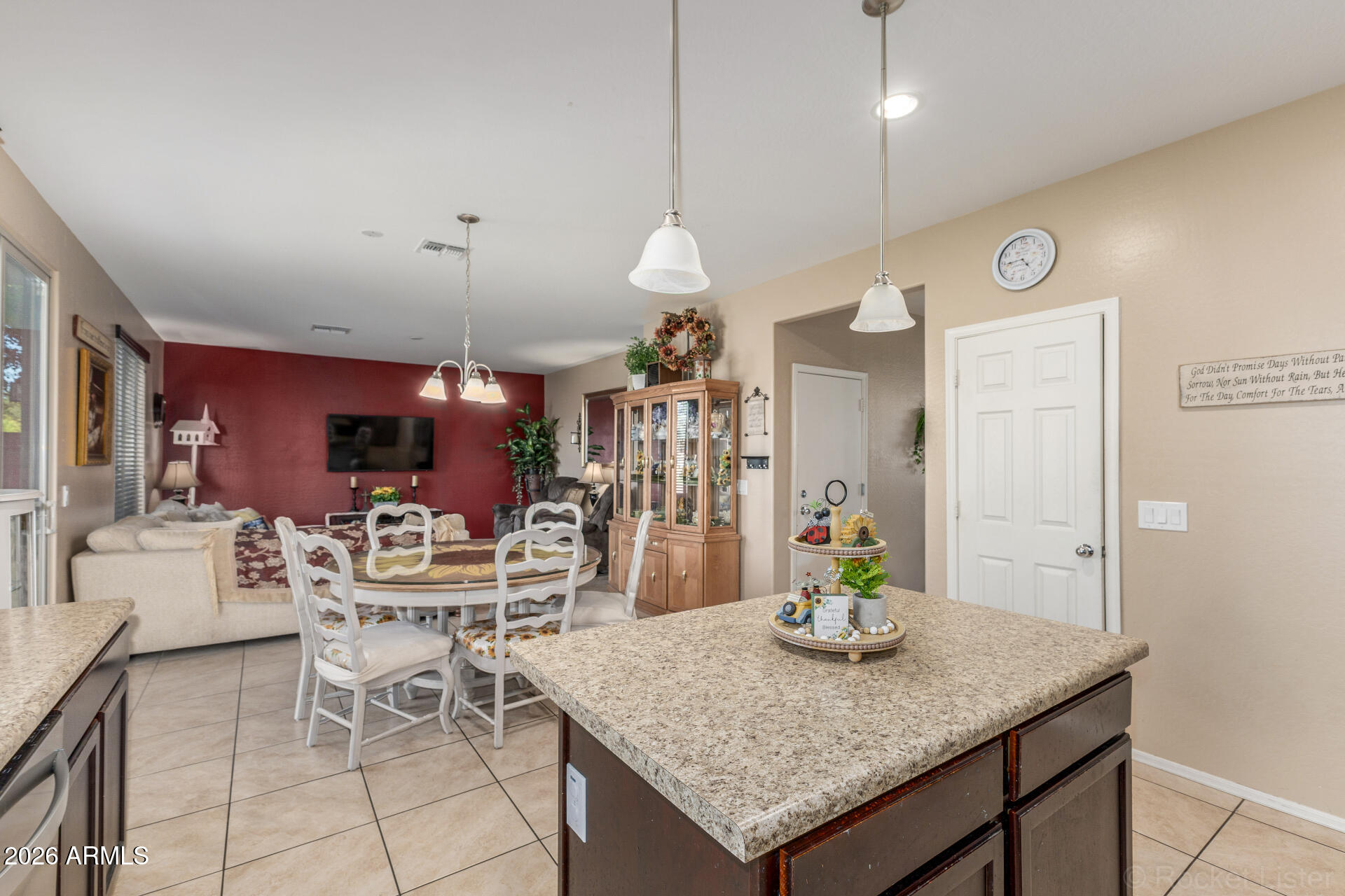 4730 W GELDING Drive