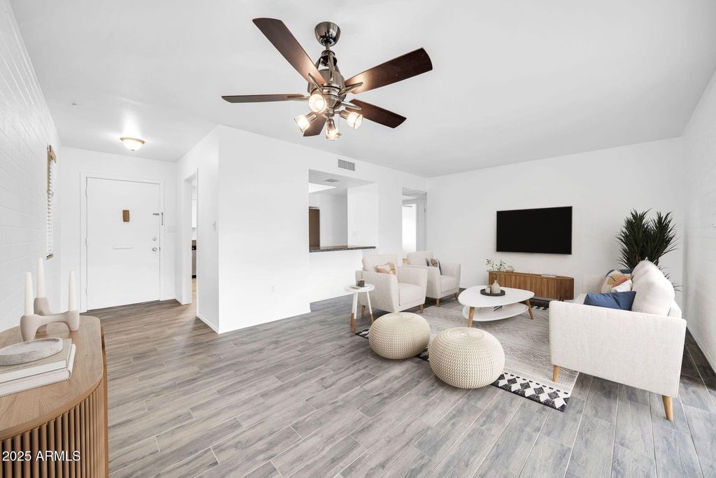 Photo of 10250 W Snead Circle S, Sun City, AZ 85351 (MLS # 6923411)