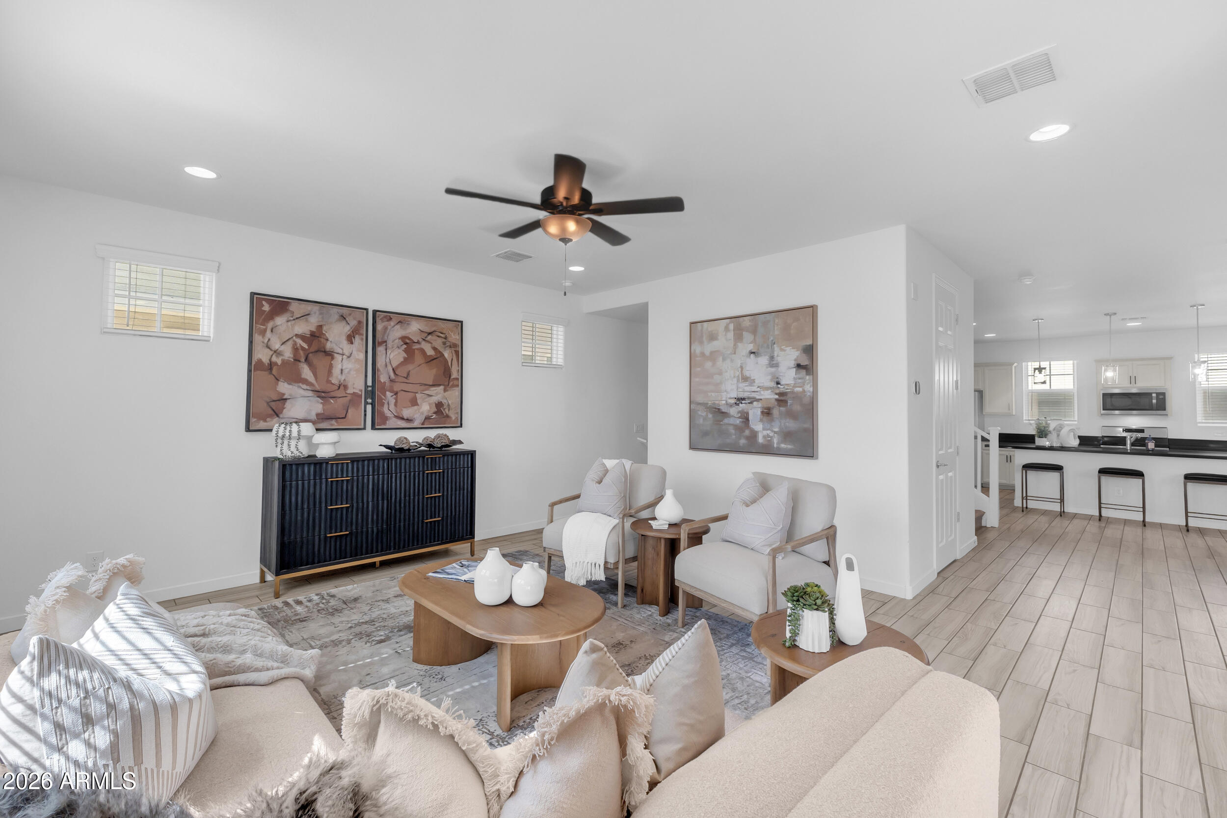 1188 S SUNSET Drive