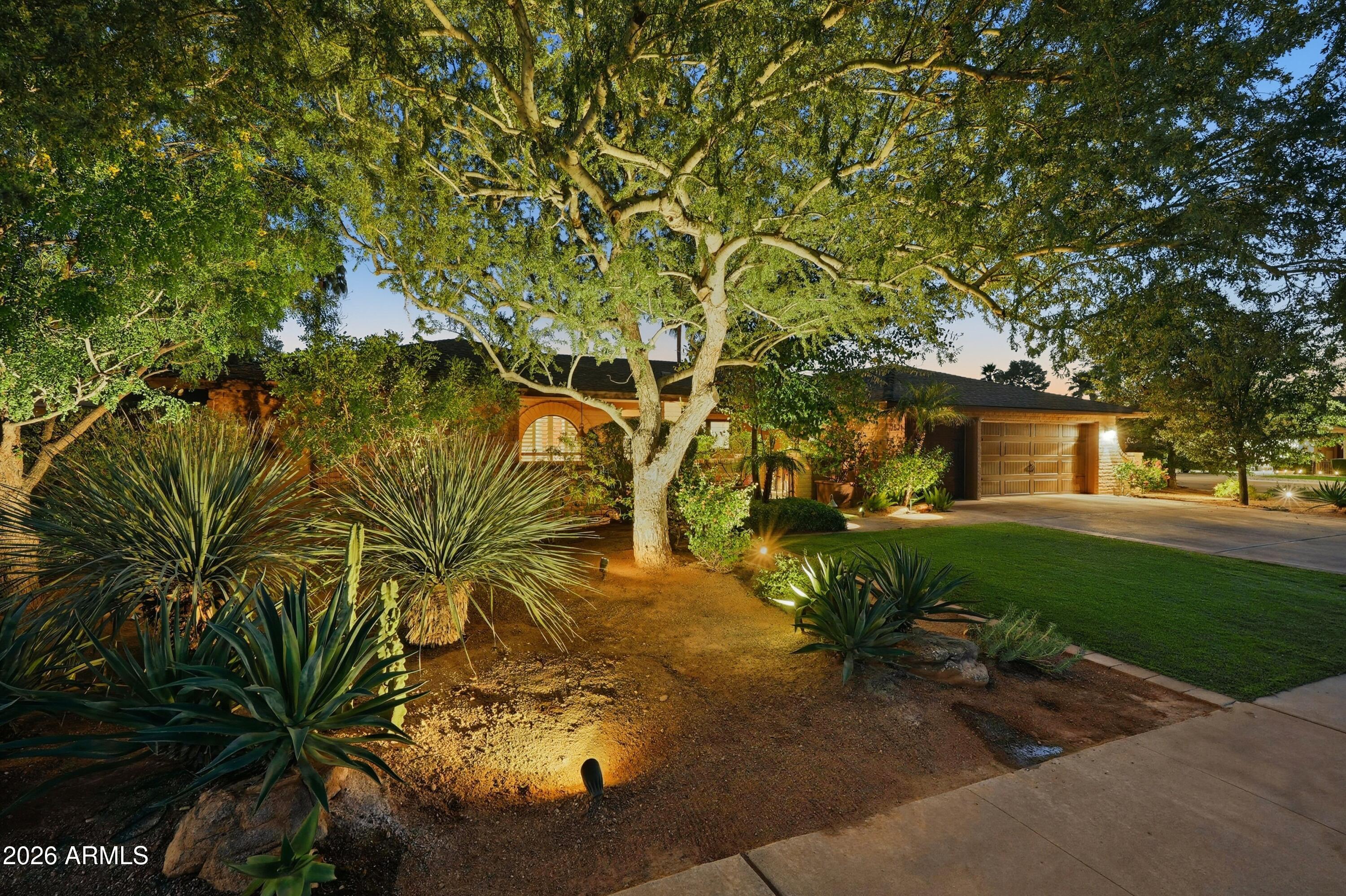 7521 E IRONWOOD Court