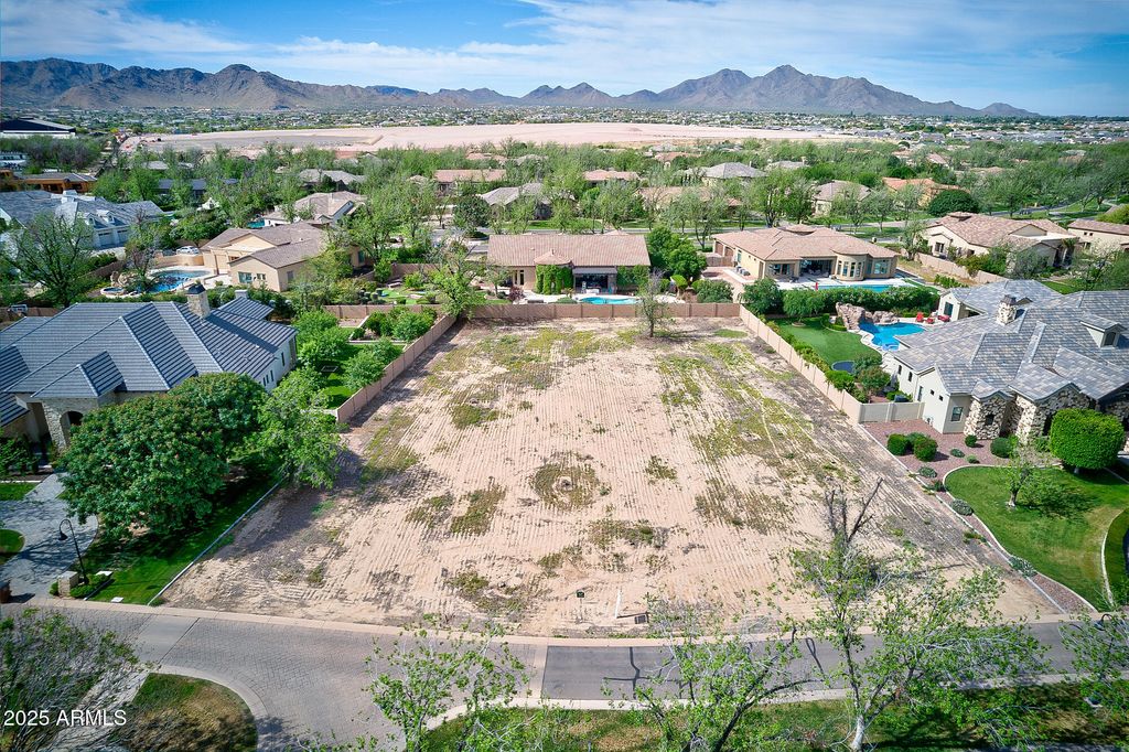 Photo of 20297 E Via De Arboles #26, Queen Creek, AZ 85142 (MLS # 6612494)