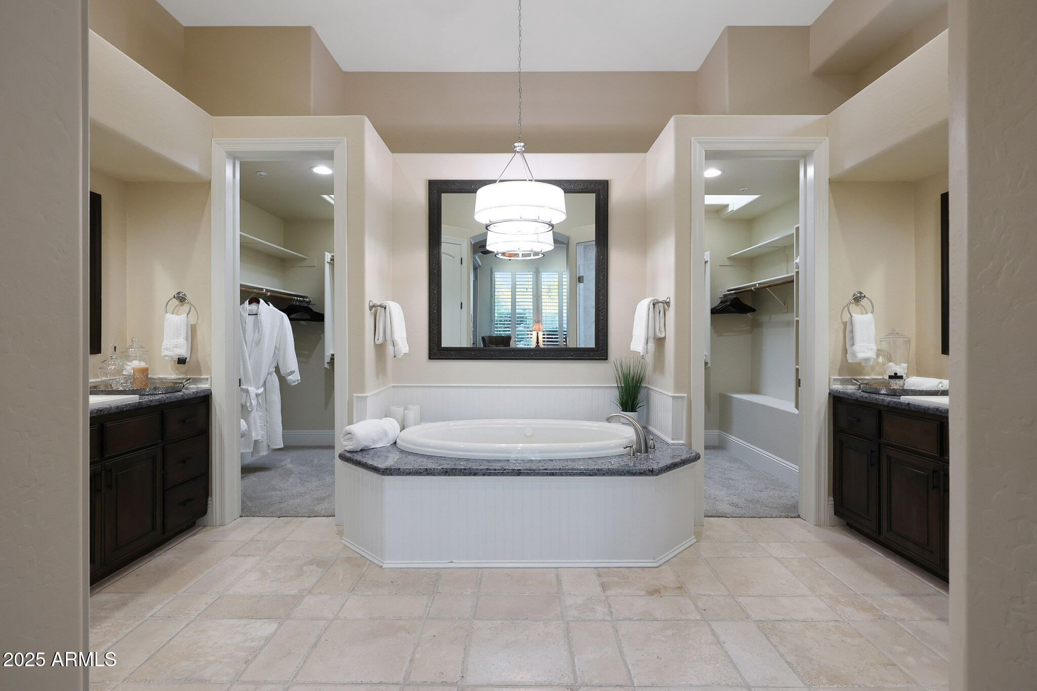 7552 E Camino Puesta Del Sol --