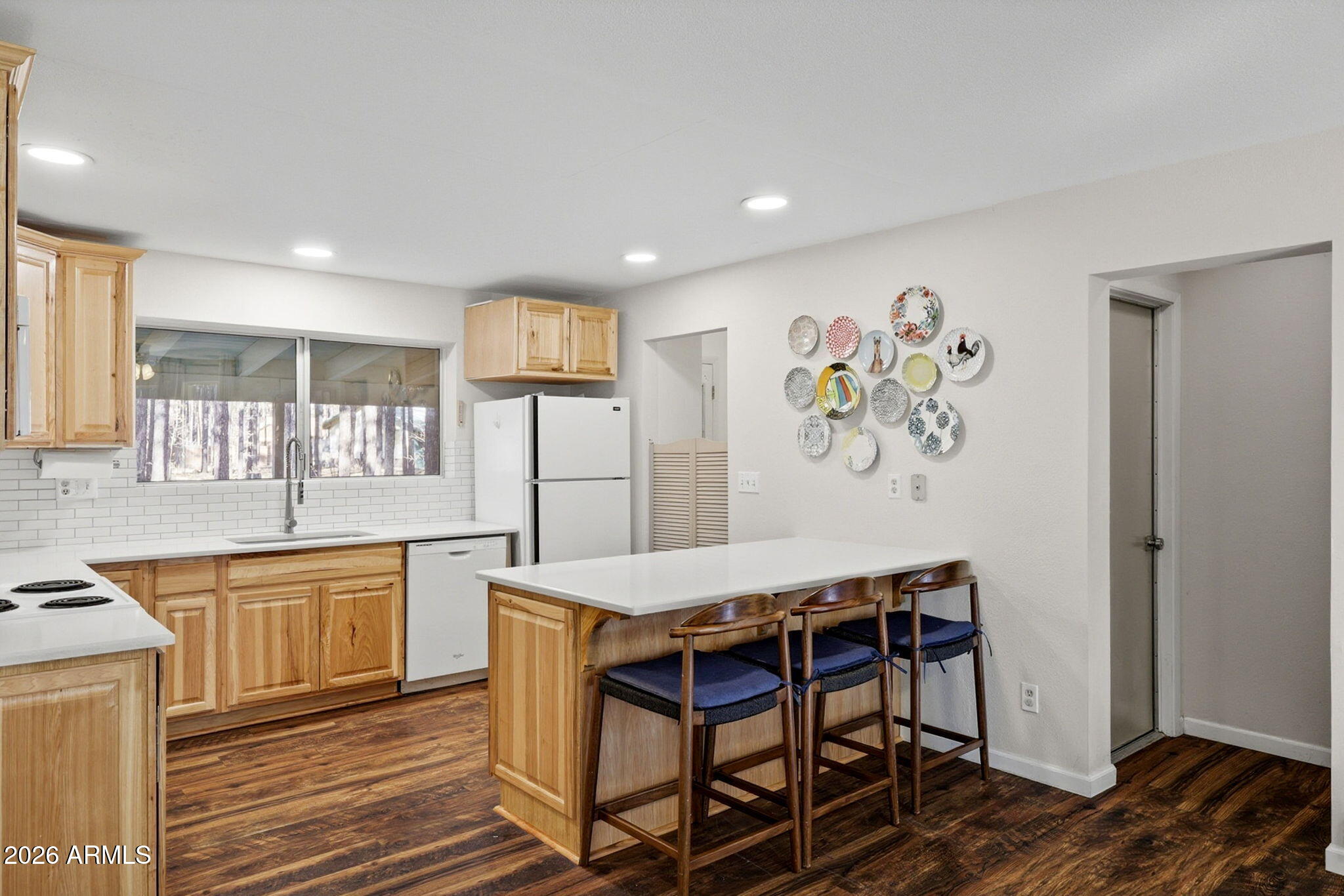 PINETOP COUNTRY CLUB UNIT 4 - Residential