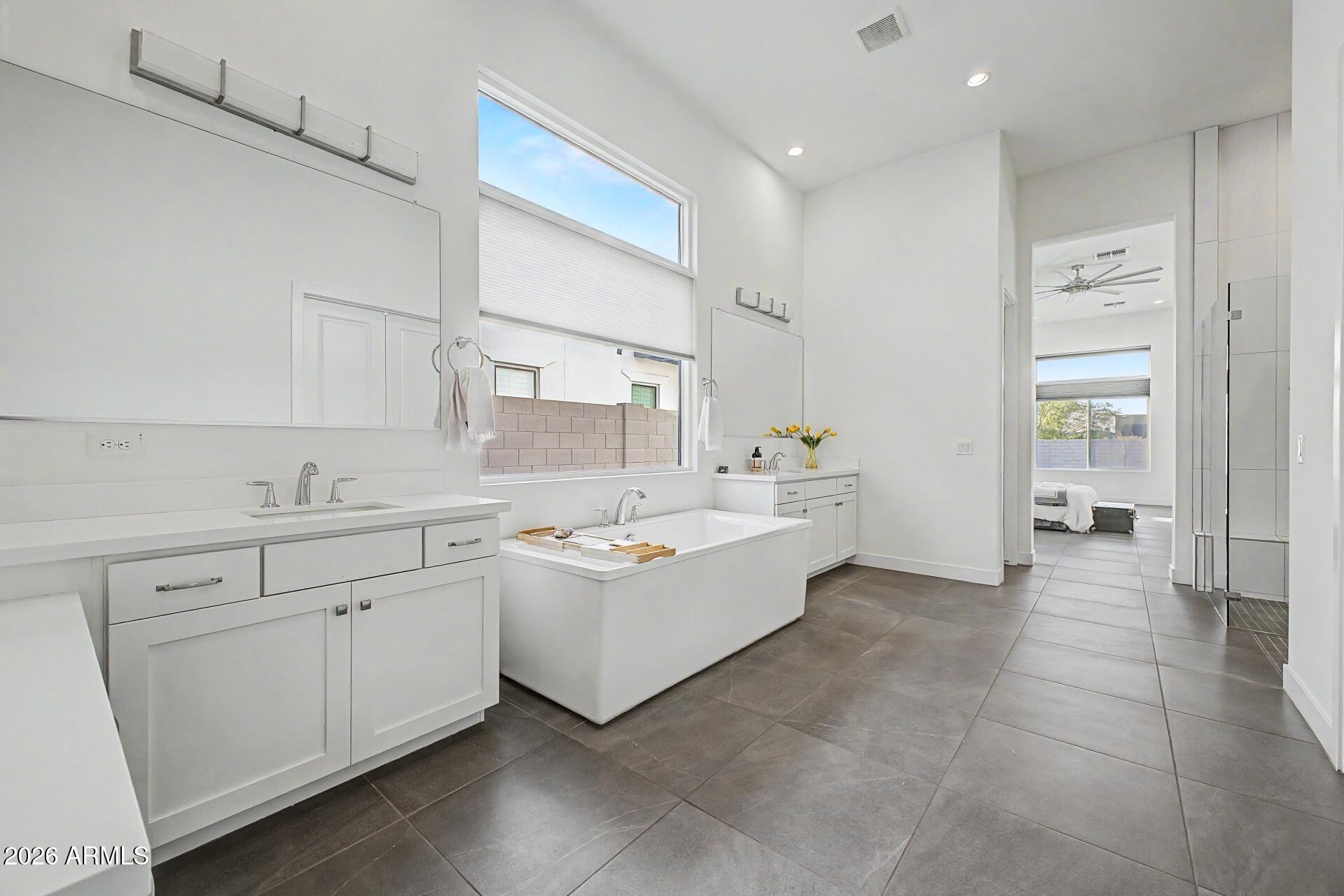 BRIDLE RANCH - Residential