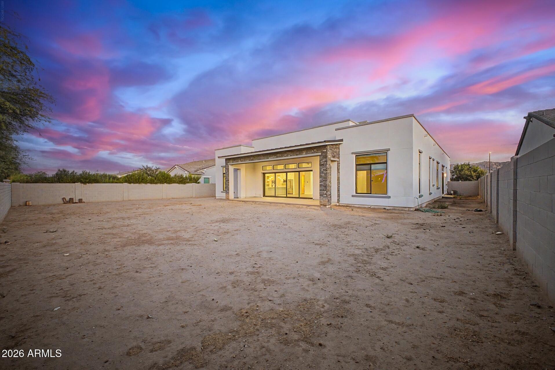 BRIDLE RANCH - Residential