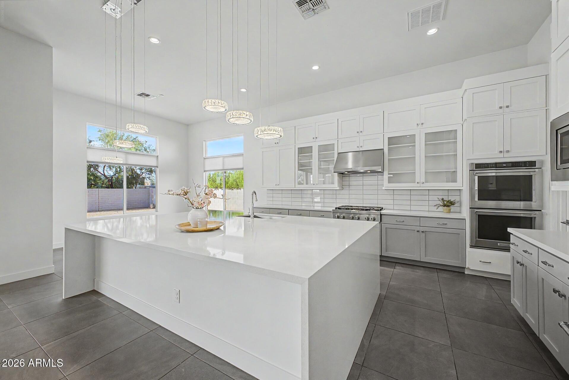 BRIDLE RANCH - Residential