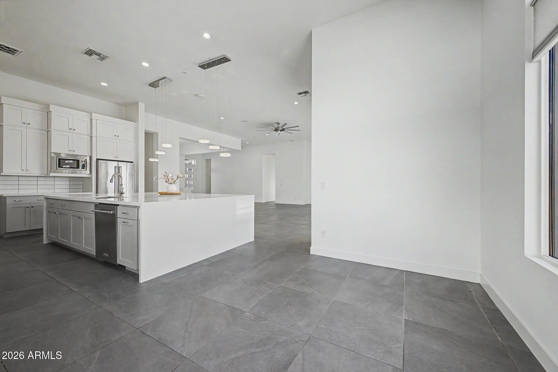 BRIDLE RANCH - Residential