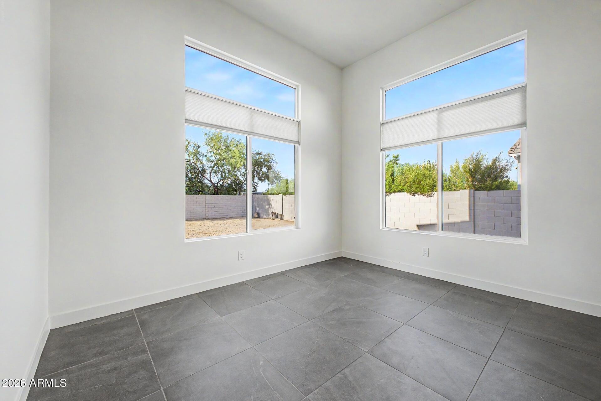 BRIDLE RANCH - Residential