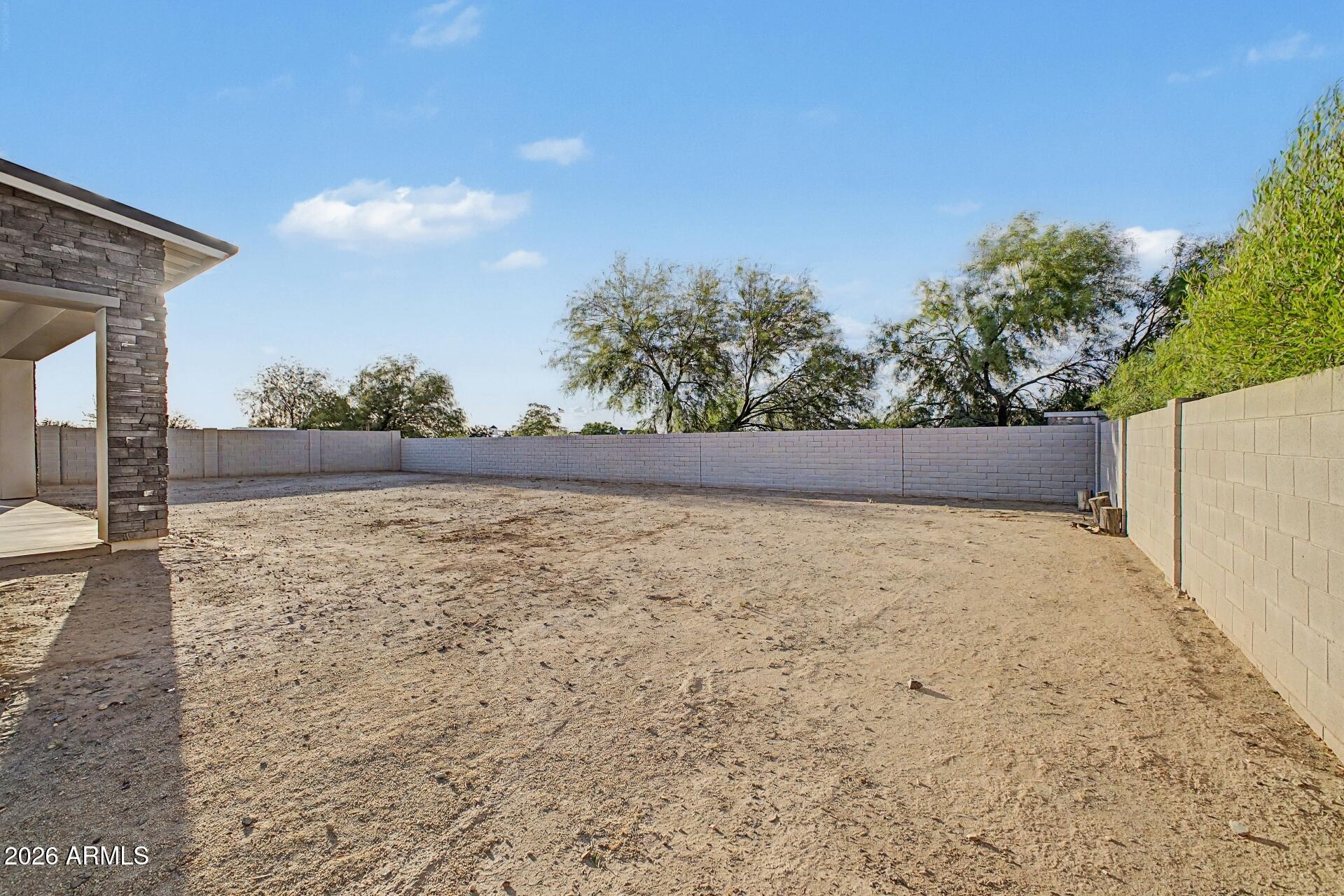 BRIDLE RANCH - Residential