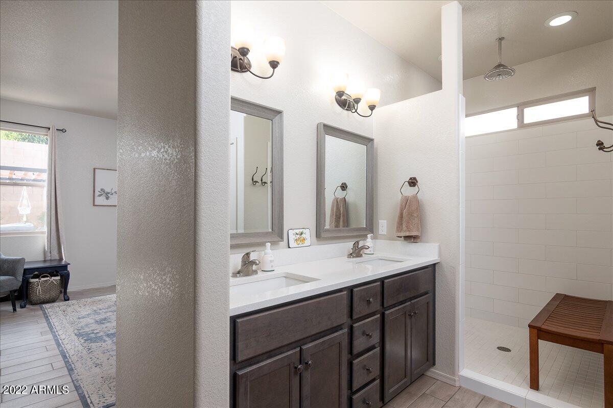 REFLECTIONS AT VALIENTE - Residential