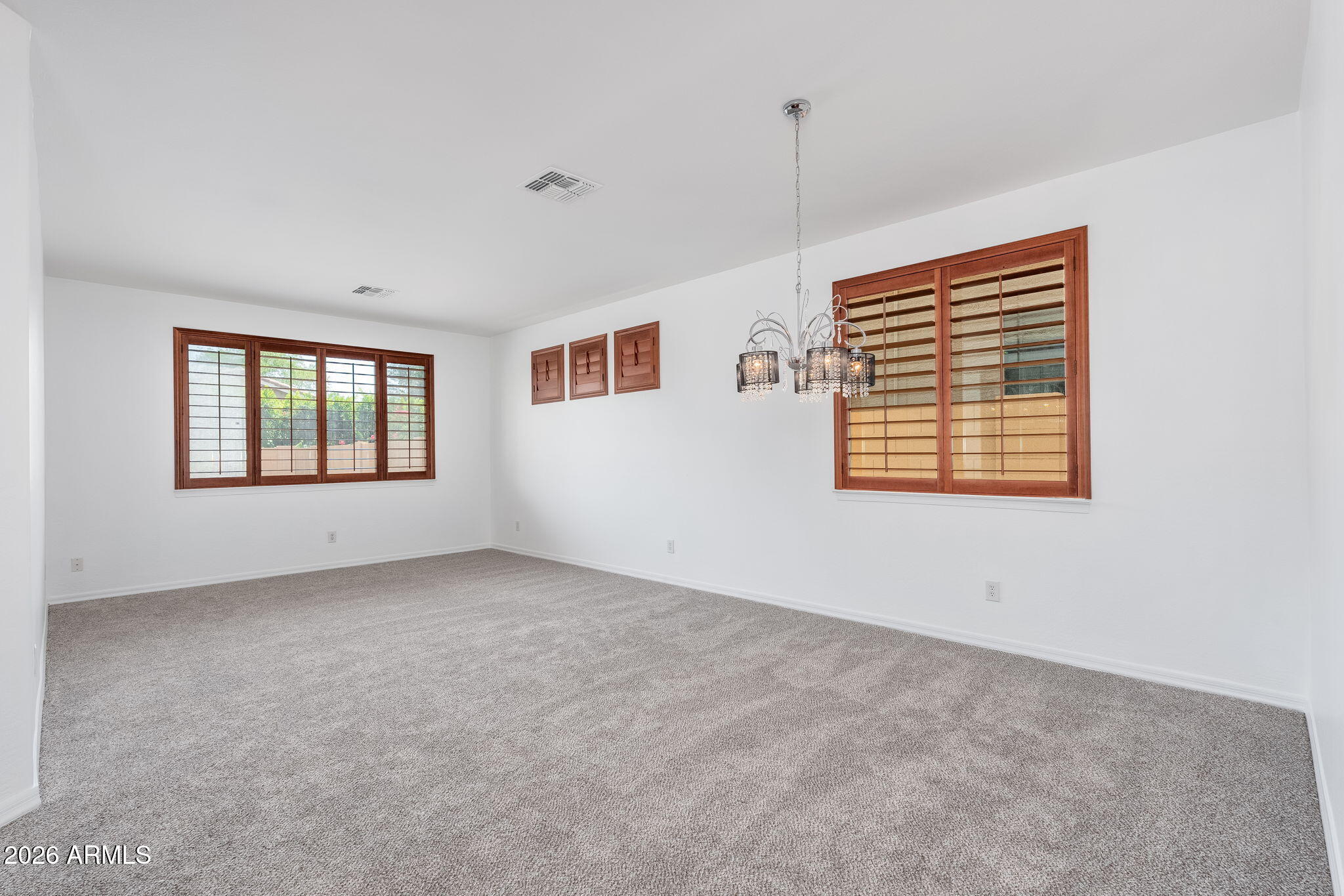 10329 W CASHMAN Drive