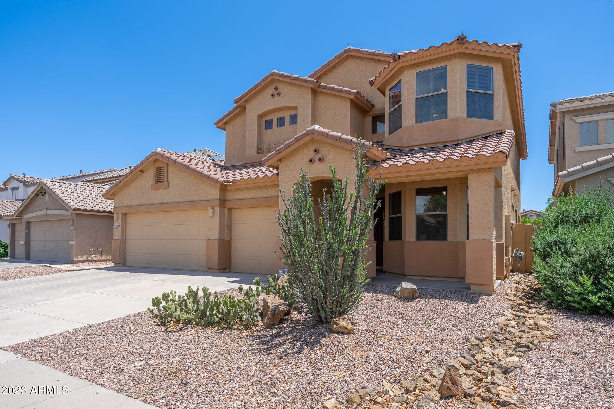 10329 W CASHMAN Drive