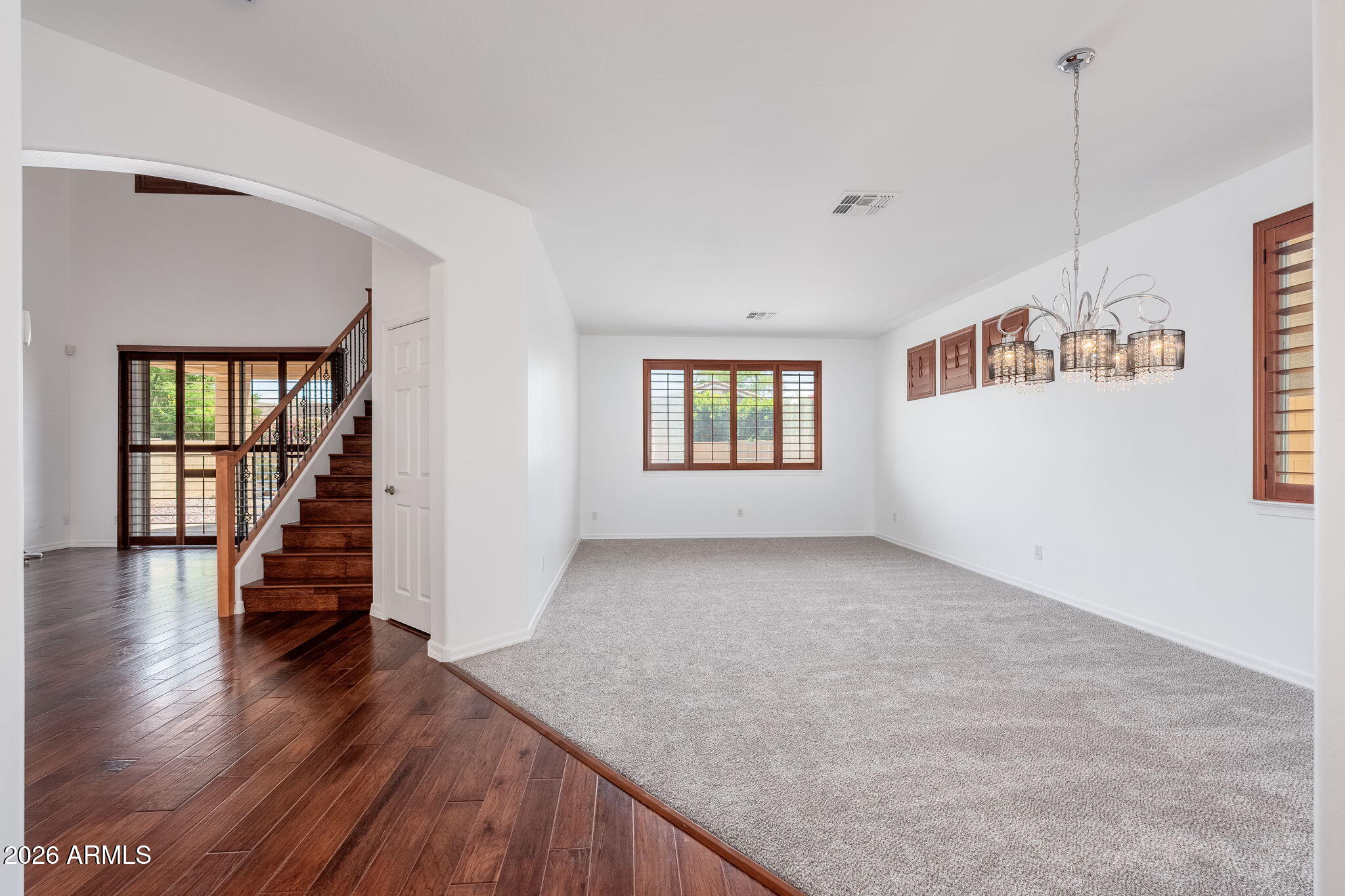 10329 W CASHMAN Drive