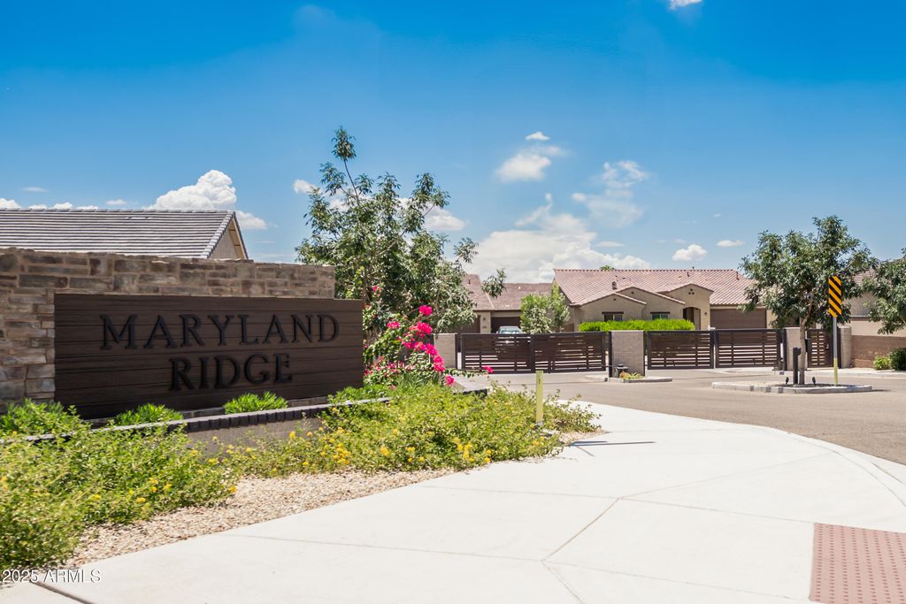 Photo of 12651 W Citrus Way, Litchfield Park, AZ 85340 (MLS # 6896304)
