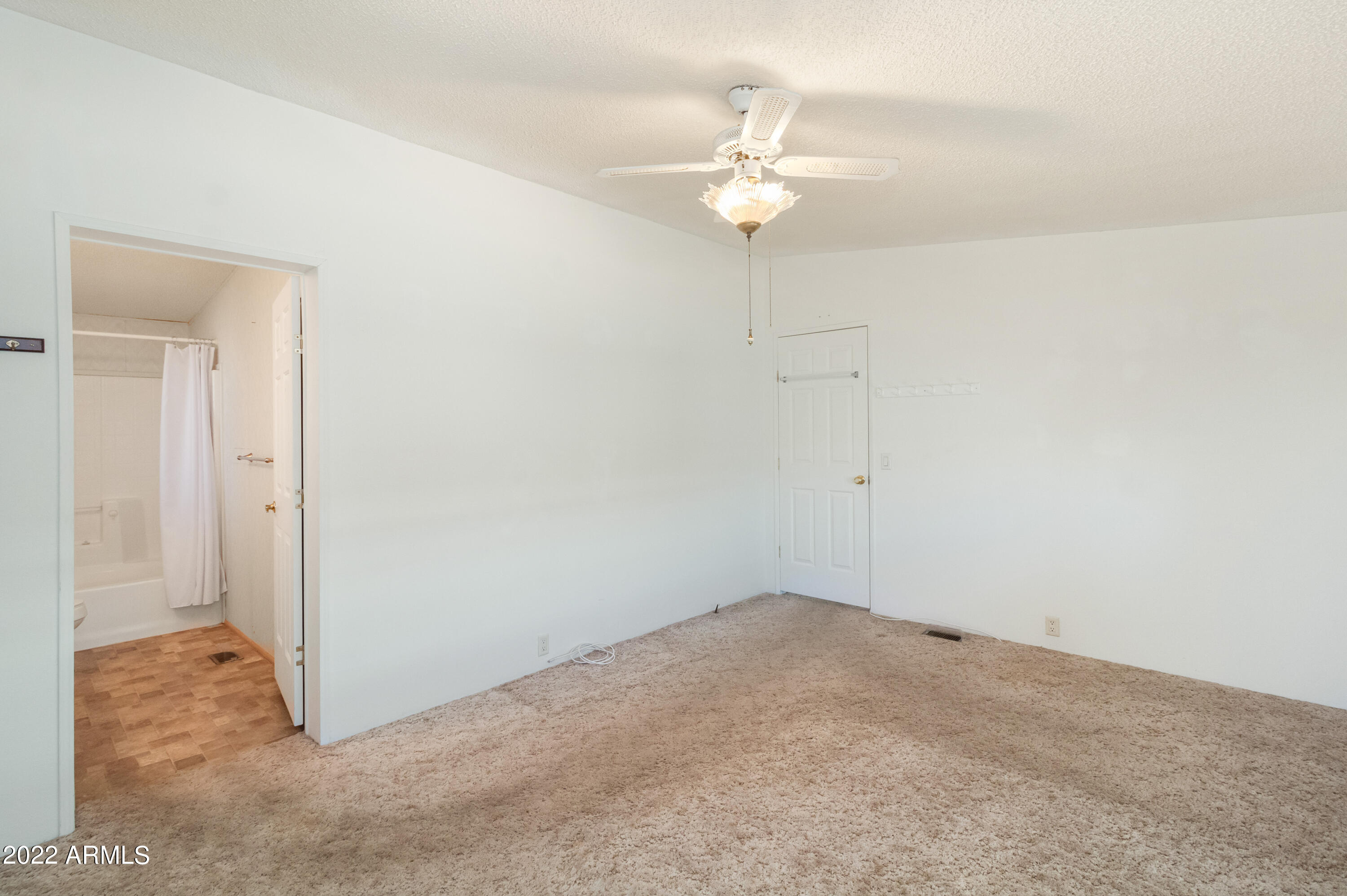 Sierra Vista Mobile Home Village - Residential