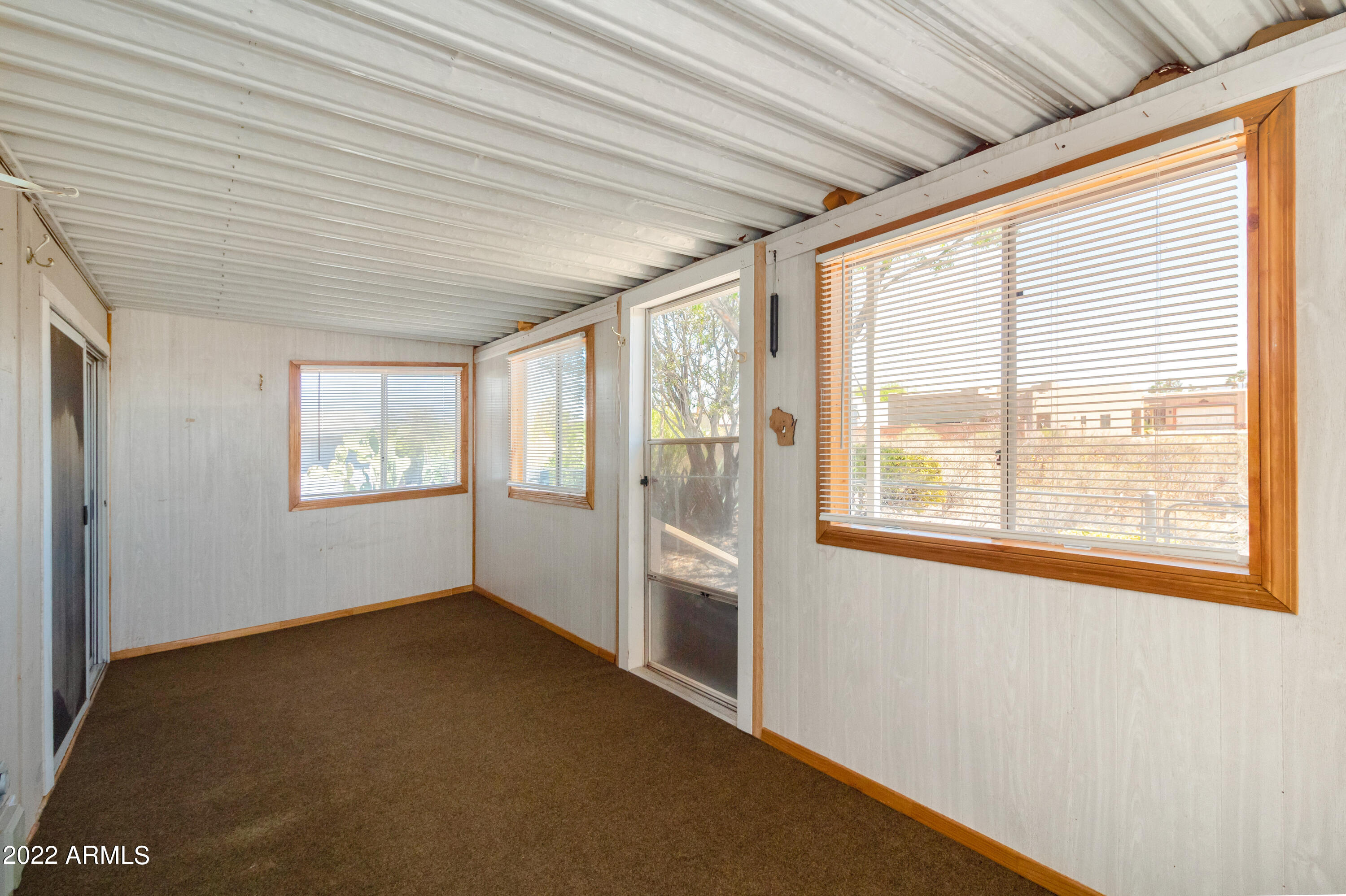 Sierra Vista Mobile Home Village - Residential