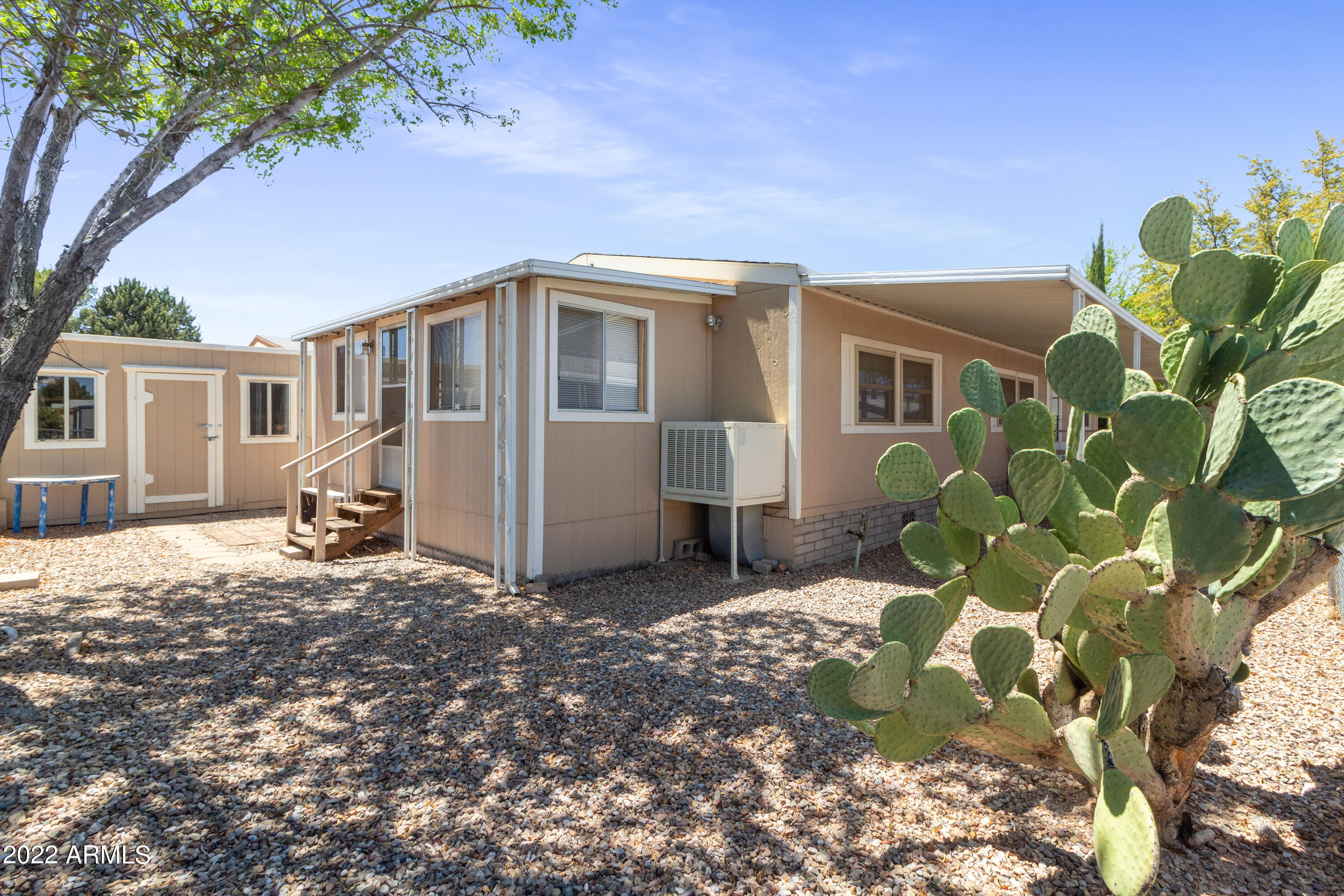 Sierra Vista Mobile Home Village - Residential