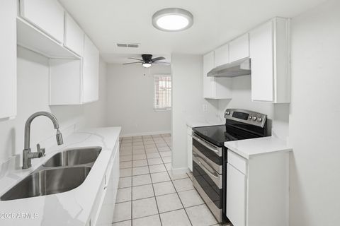 4035 W READE Avenue Phoenix AZ 85019