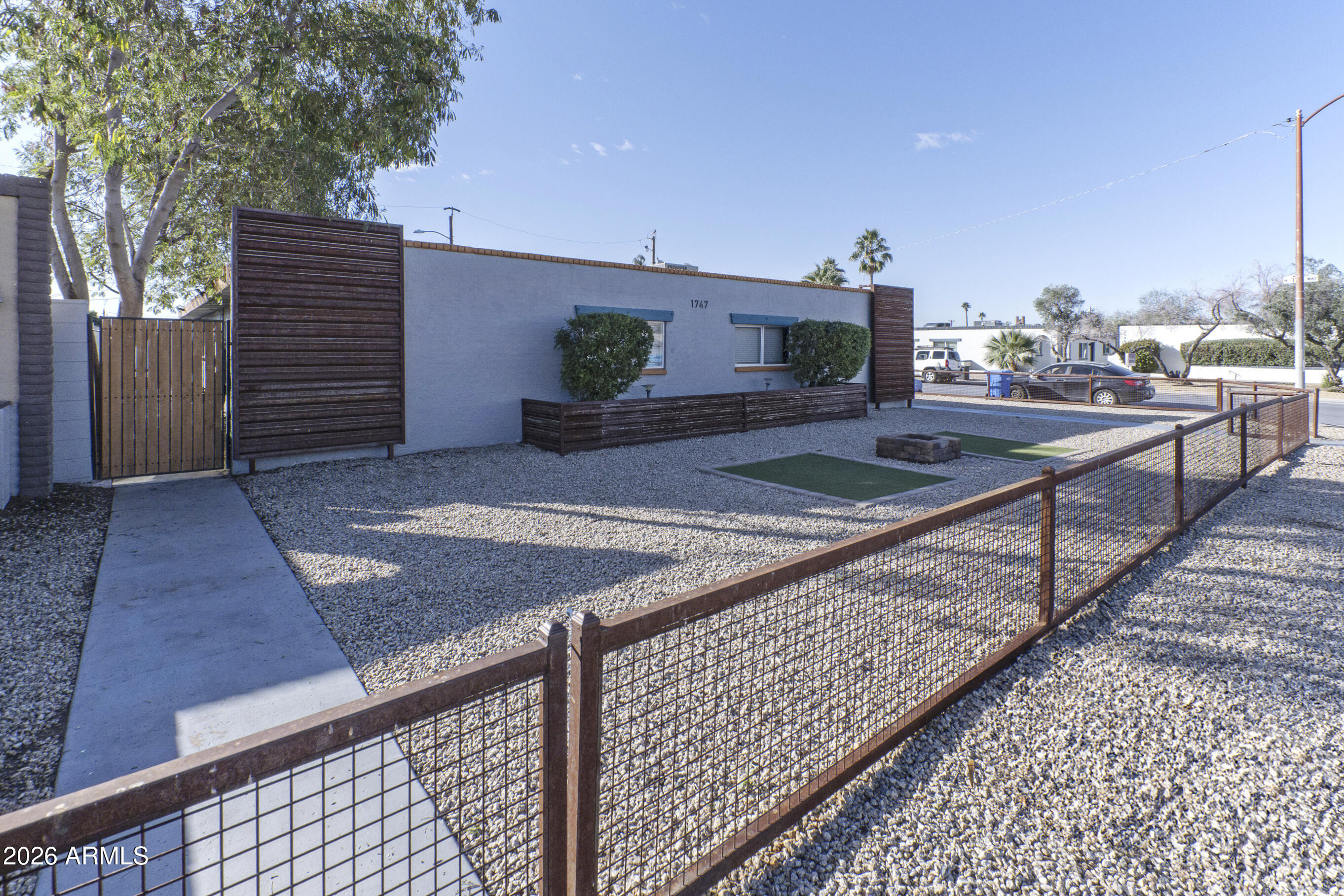 1747 E VIRGINIA Avenue