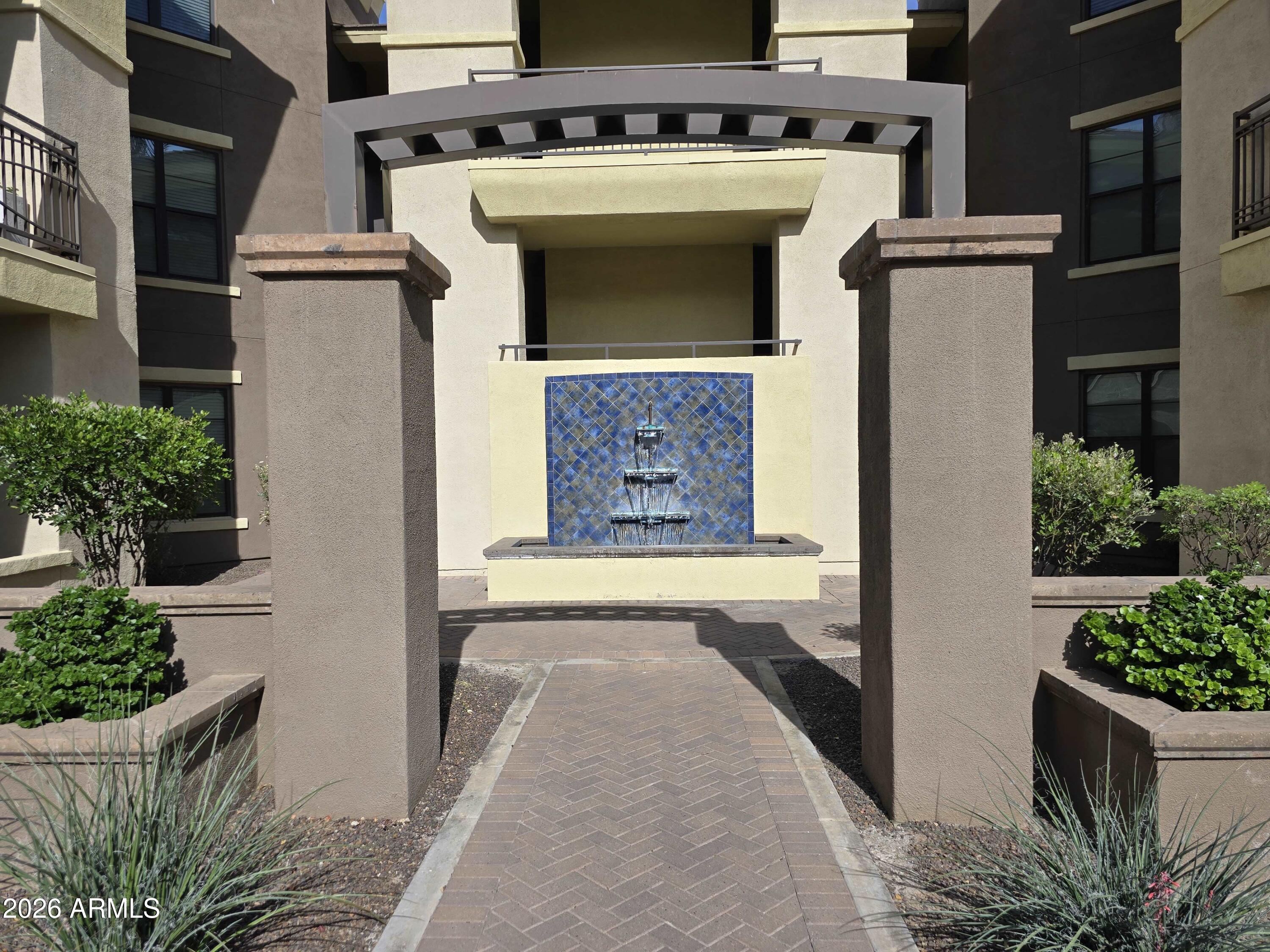 7601 E INDIAN BEND Road 2051