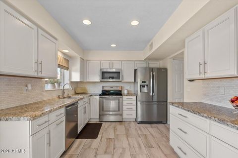 1019 E WAGON WHEEL Drive Phoenix AZ 85020