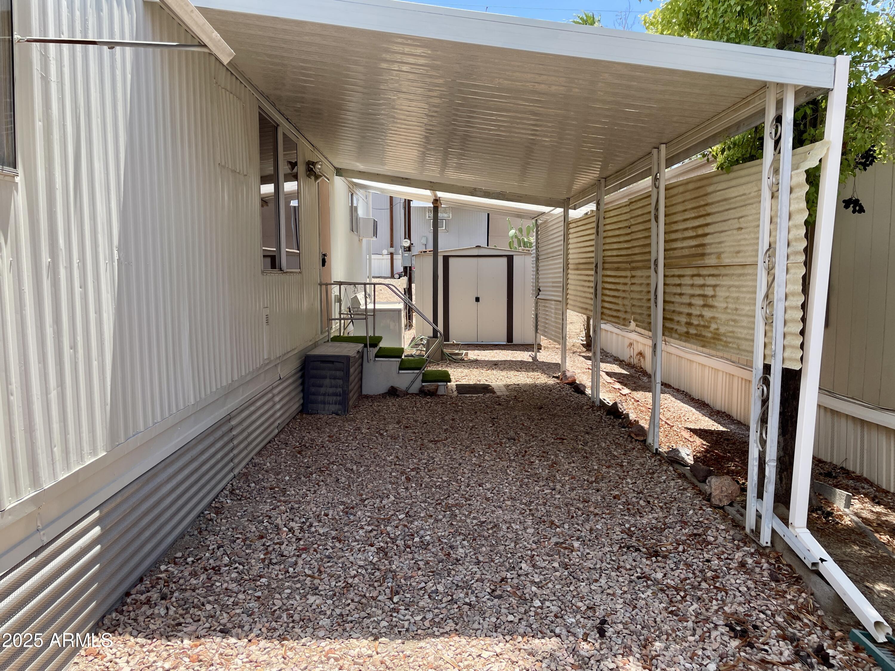 10401 N Cave Creek Road 37