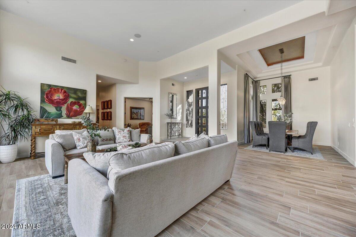9378 E SUNDANCE Trail