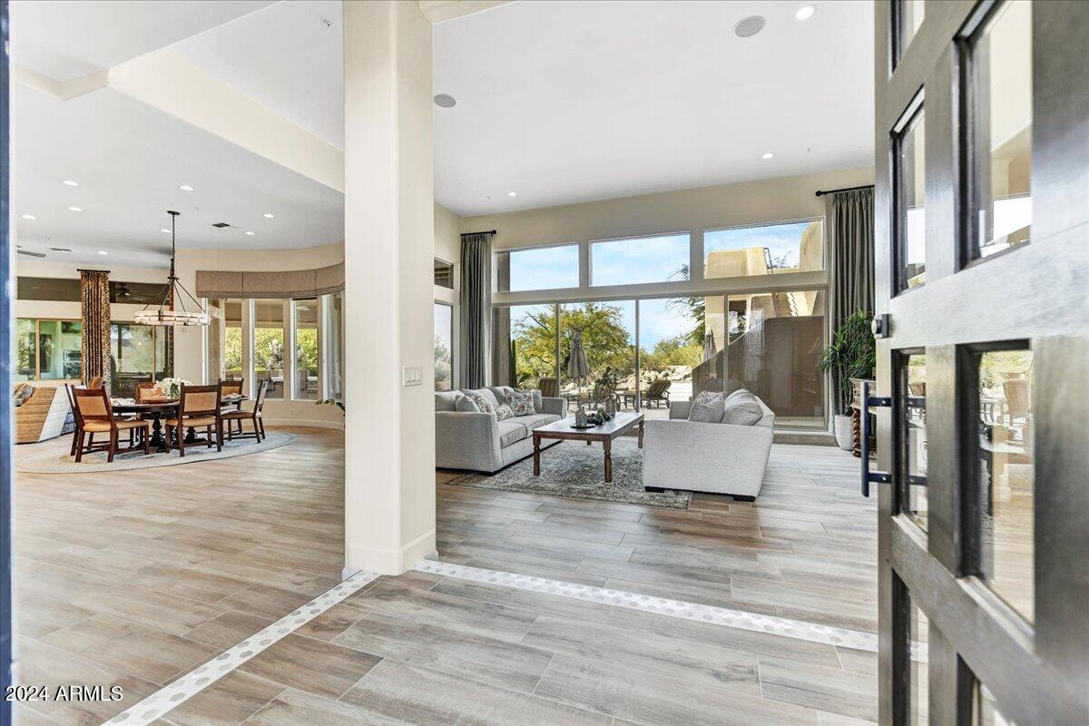 9378 E SUNDANCE Trail
