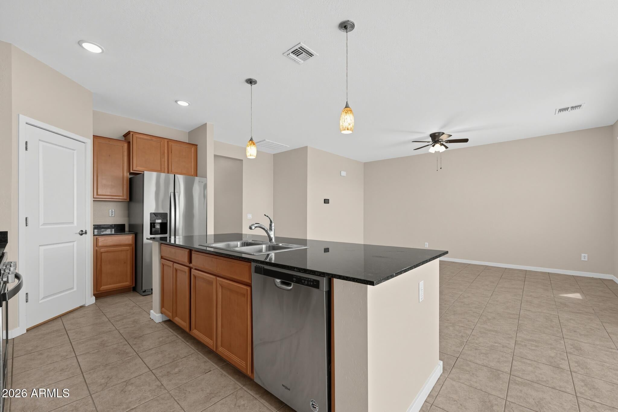 7141 E MORNING DOVE Lane