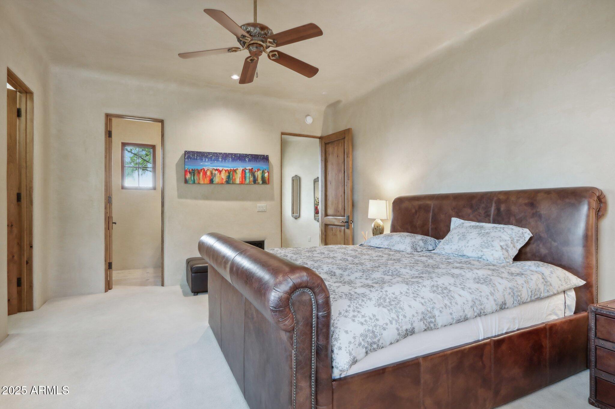 Phoenix, Arizona 85018, United States, 4 Bedrooms Bedrooms, ,6 BathroomsBathrooms,Residential,Active,201325