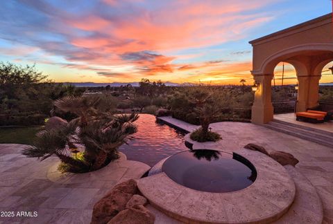 Photo of 4836 E White Gates Drive, Phoenix, AZ 85018 (MLS # 6913166)