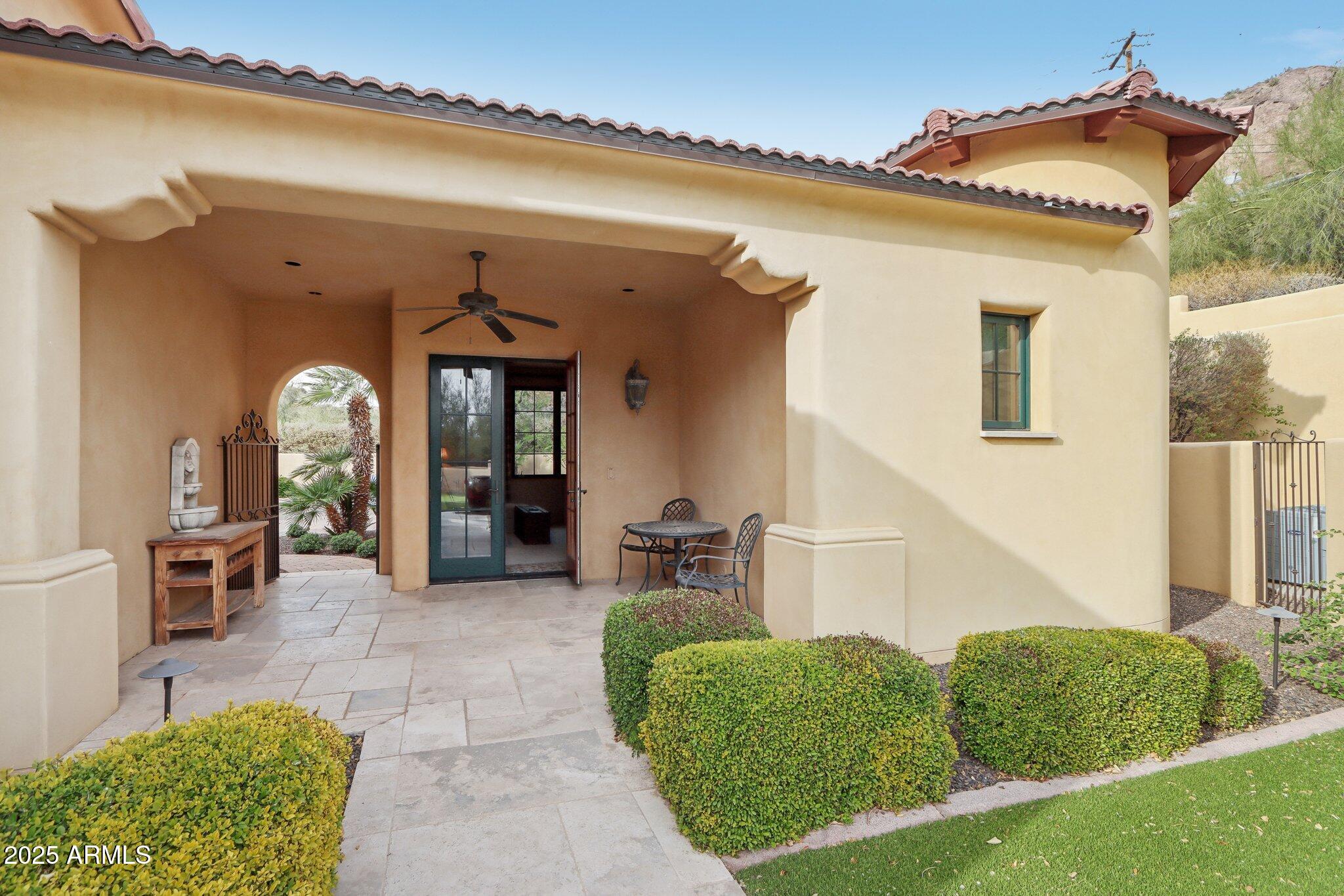 Phoenix, Arizona 85018, United States, 4 Bedrooms Bedrooms, ,6 BathroomsBathrooms,Residential,Active,201325