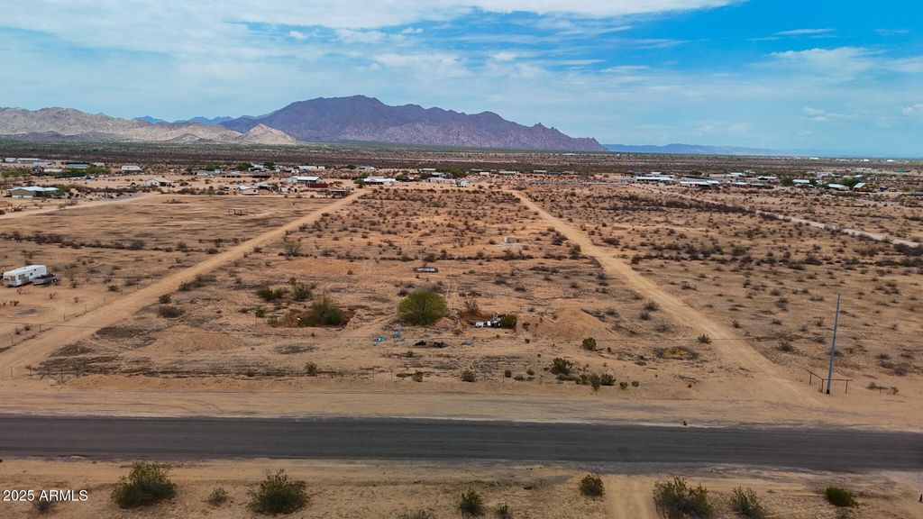 Photo of 55610 W Mcdavid Rd (lot 2) 2.6 Acres Rd #-, Maricopa, AZ 85139 (MLS # 6961830)