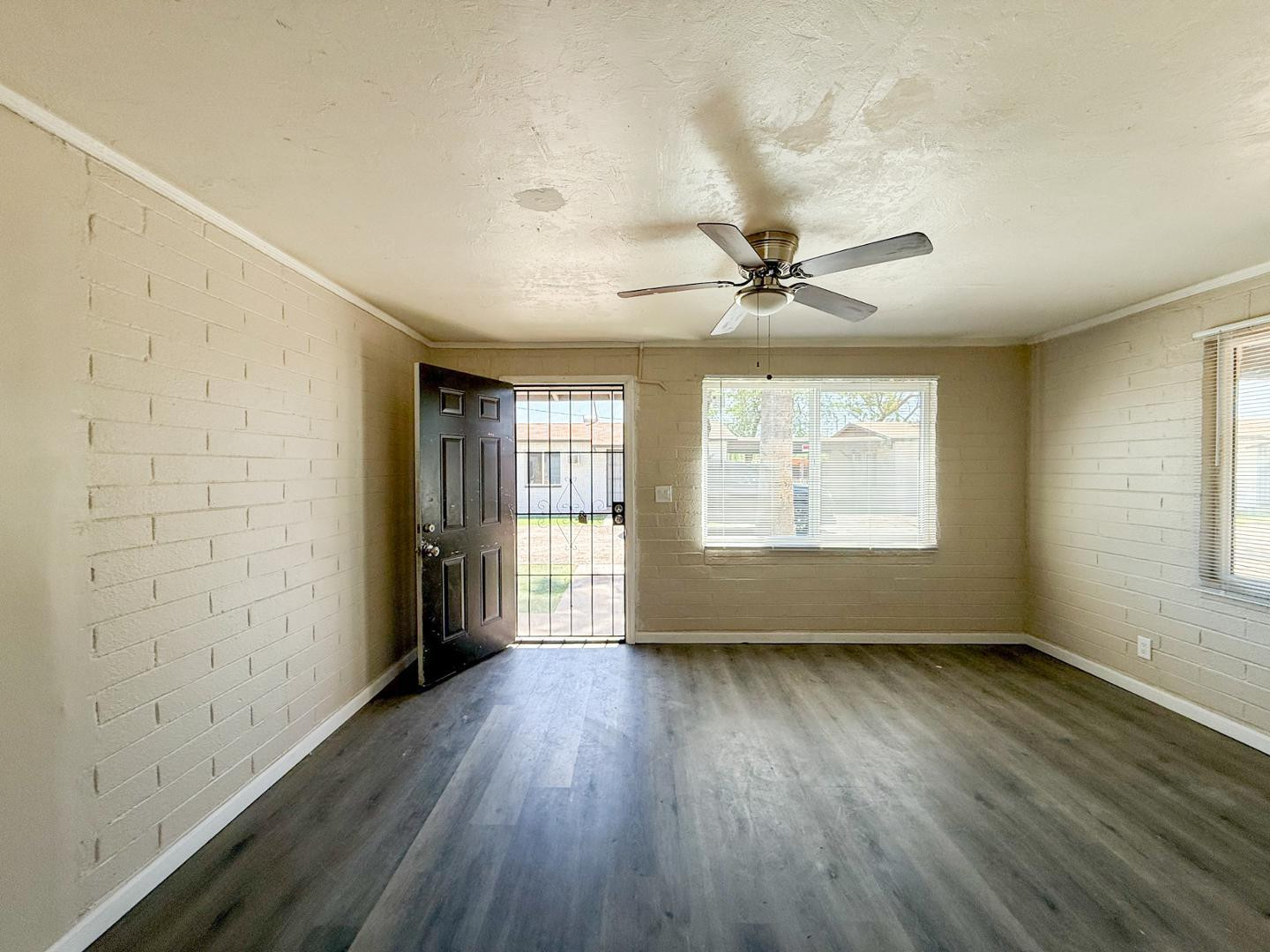 2 E NAVAJO Road Unit 8