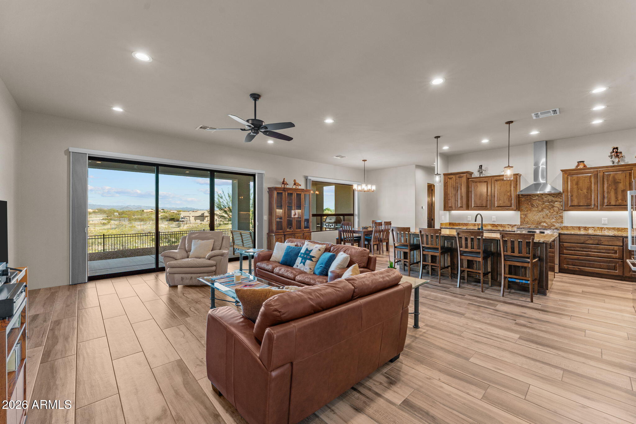 22050 W El Grande Trail