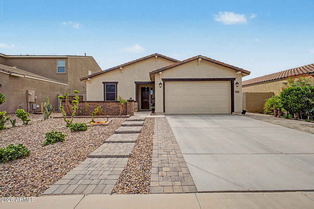 Photo of 359 W Satinka Drive, San Tan Valley, AZ 85140 (MLS # 7079025)