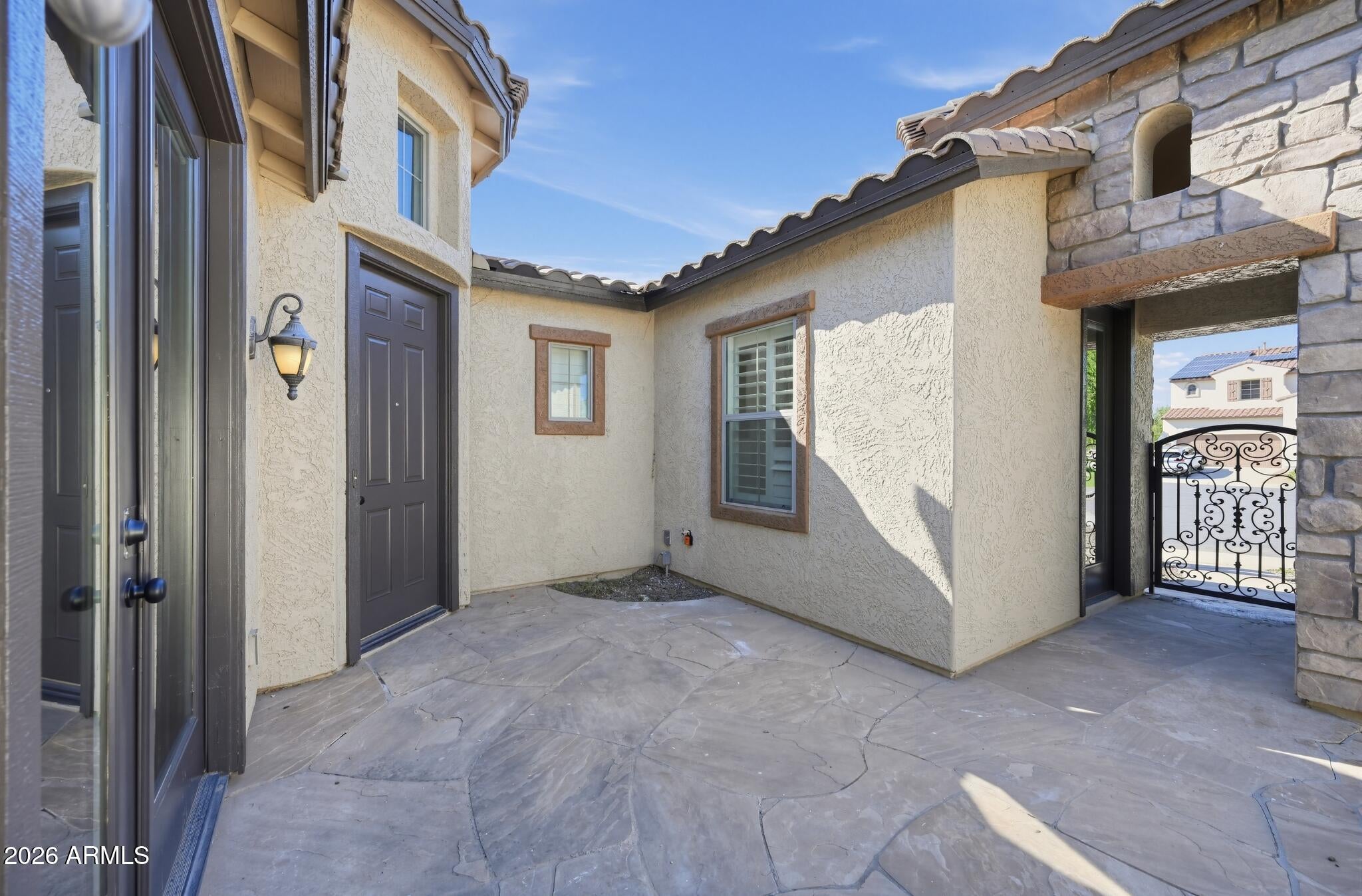 3551 E LYNX Place