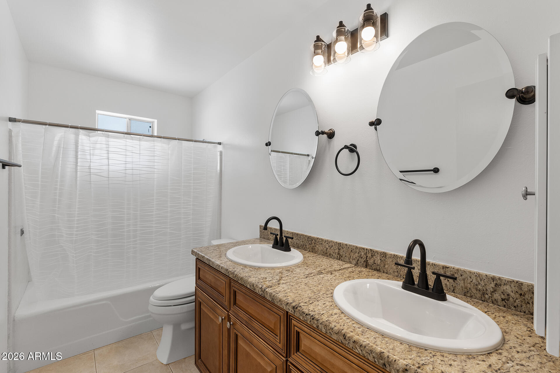 5409 E DECATUR Street