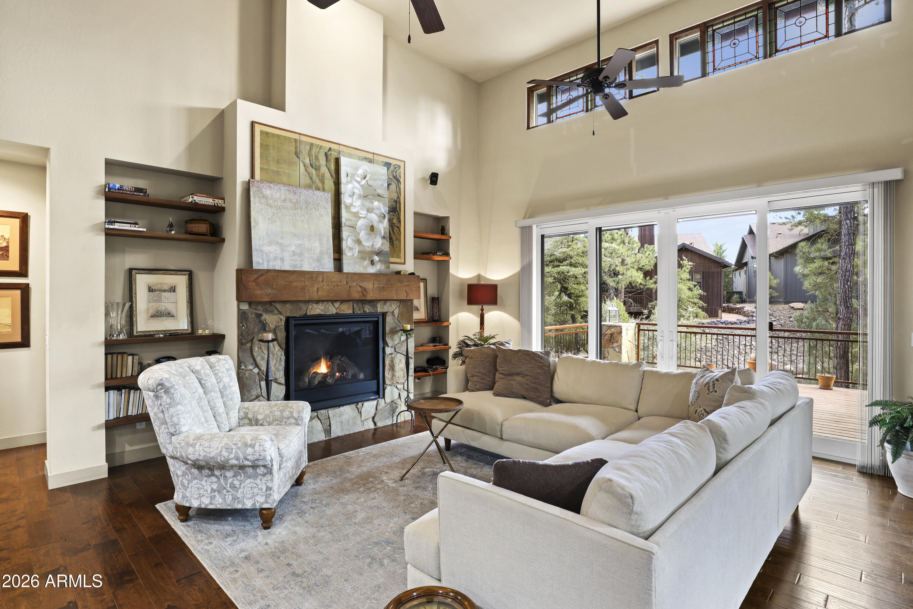 1609 E Velvet Mesquite Court
