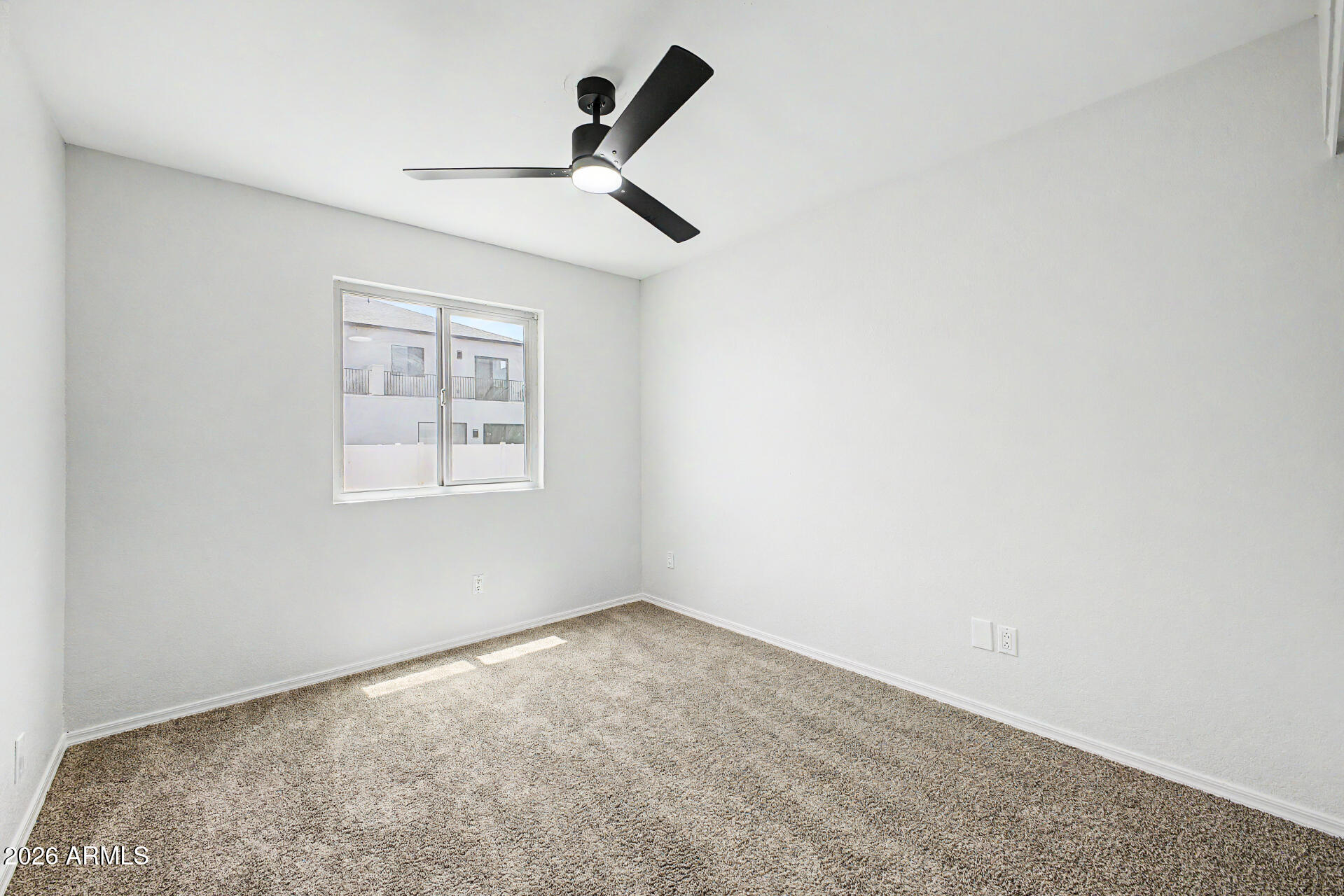 KINGSDALE CONDOMINIUMS UNIT 12 - Residential