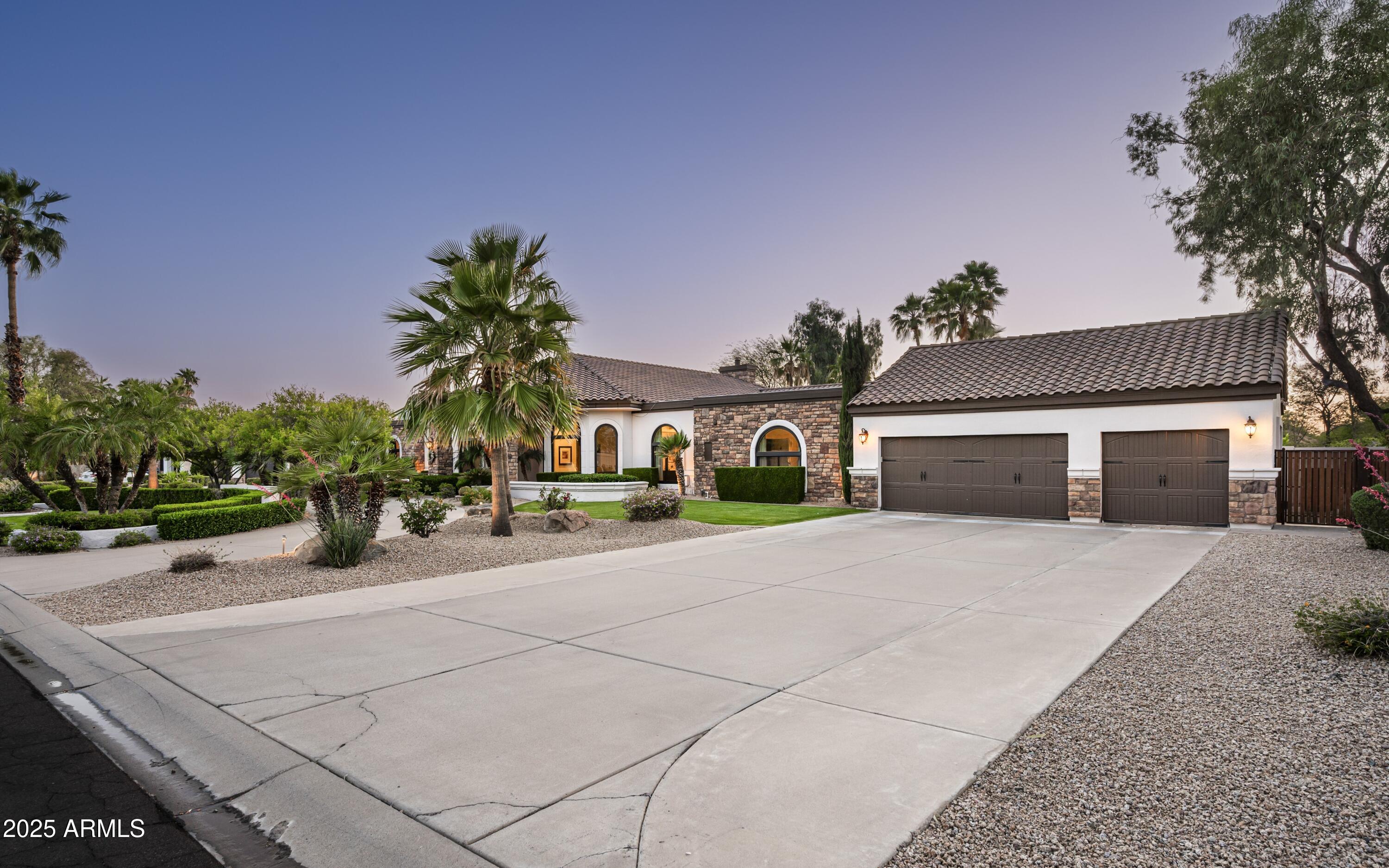 12820 N 83RD Place