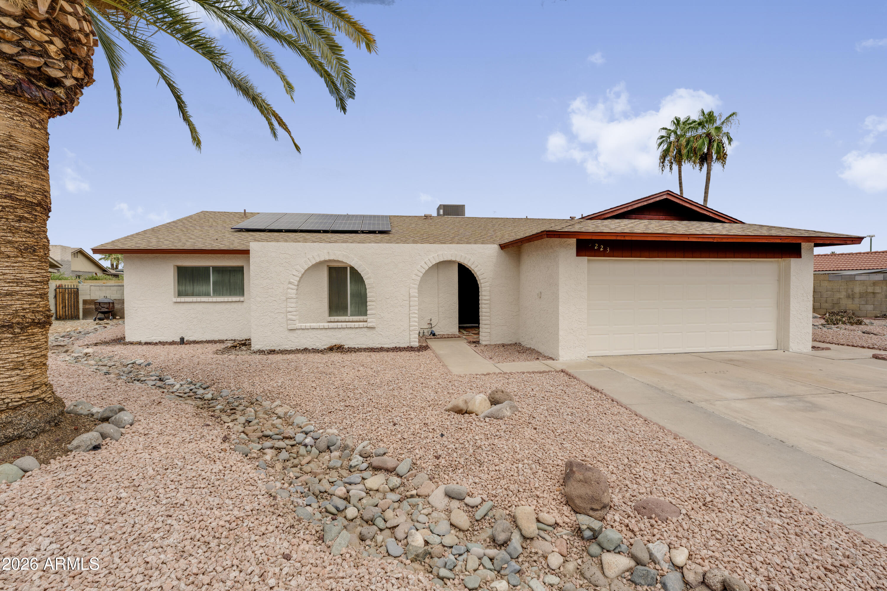 5223 W VIA CAMILLE --