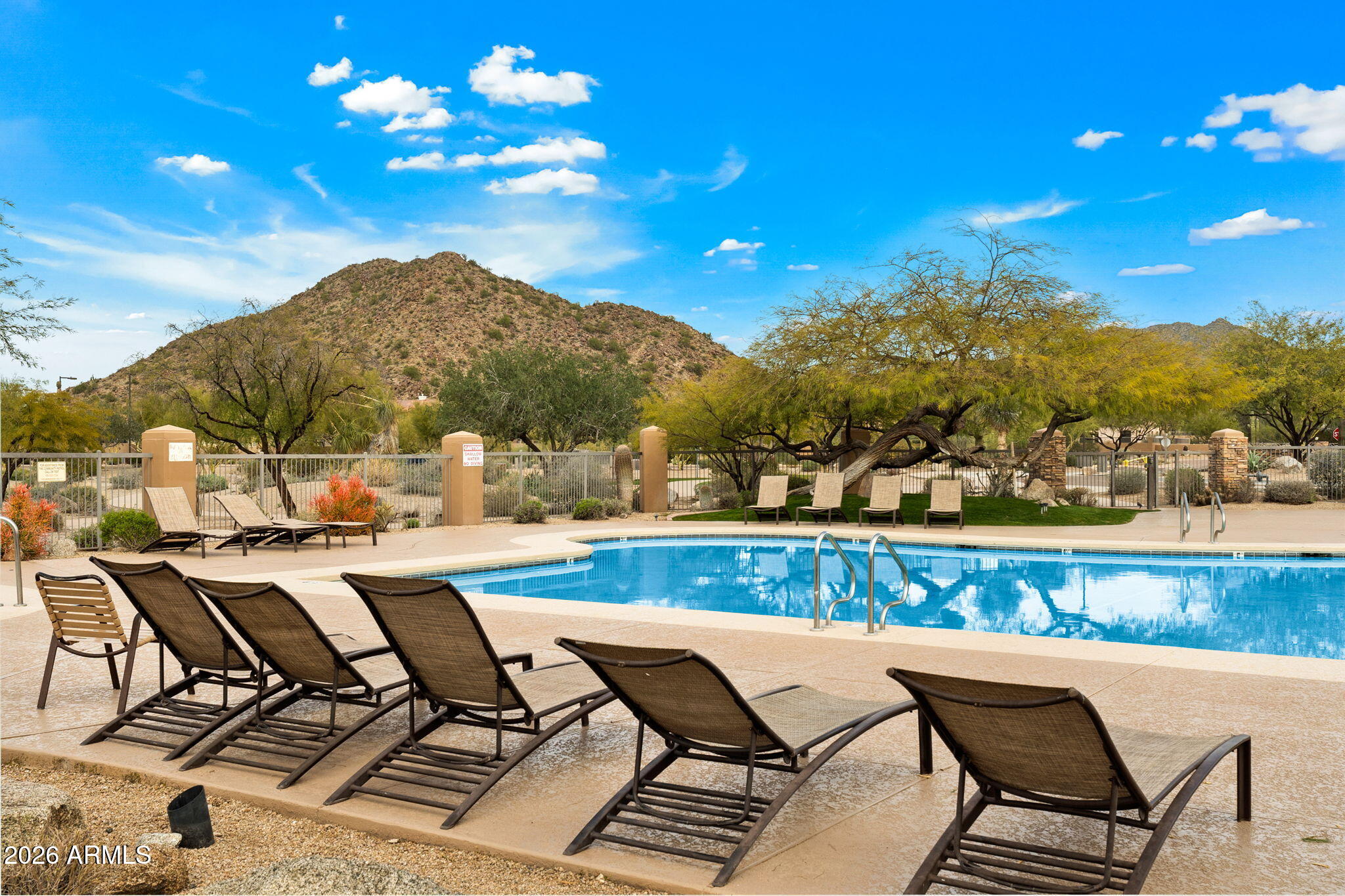 PINNACLE POINT AT LAS SENDAS - Residential
